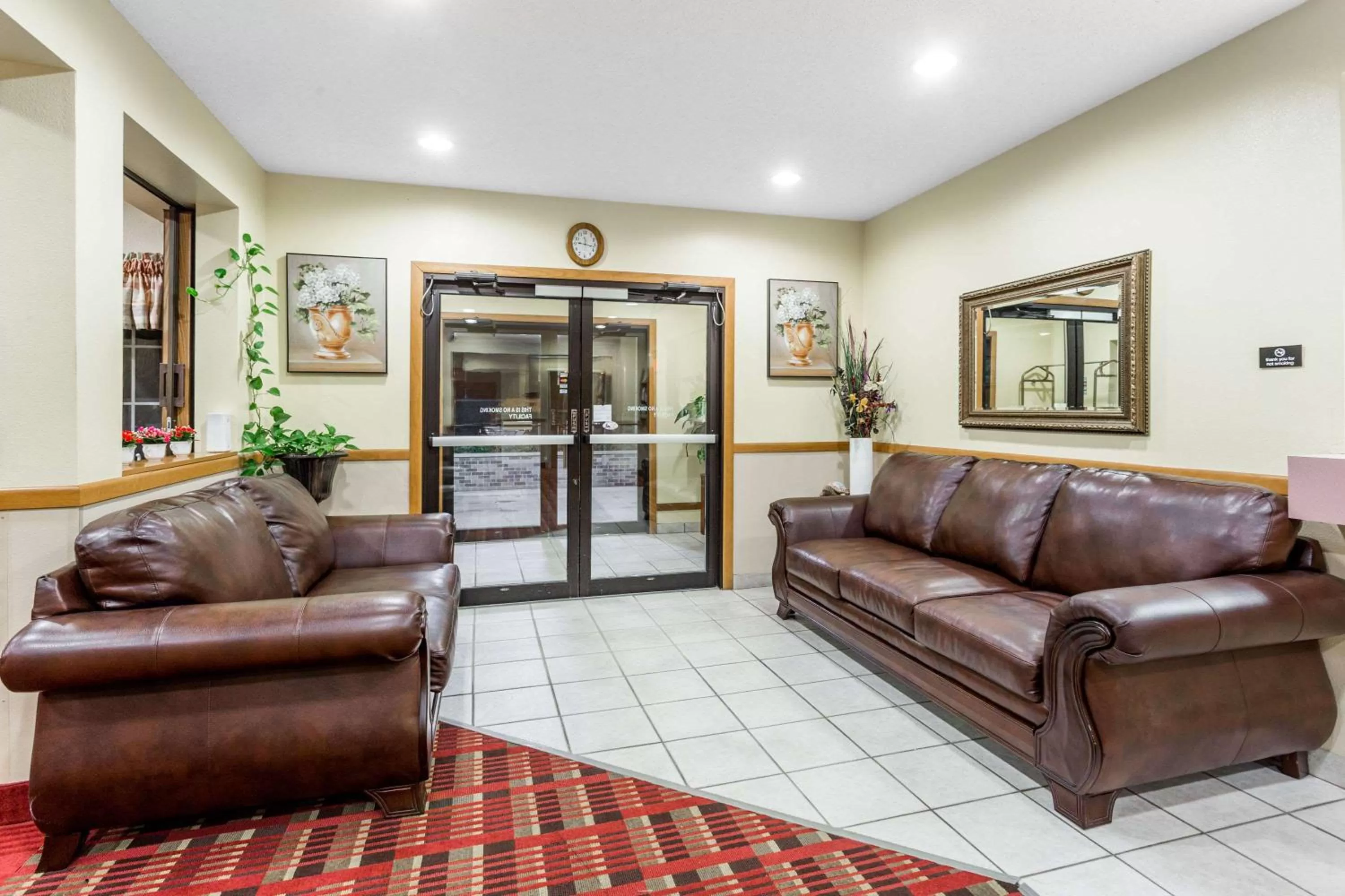 Lobby or reception in Super 8 by Wyndham Osage