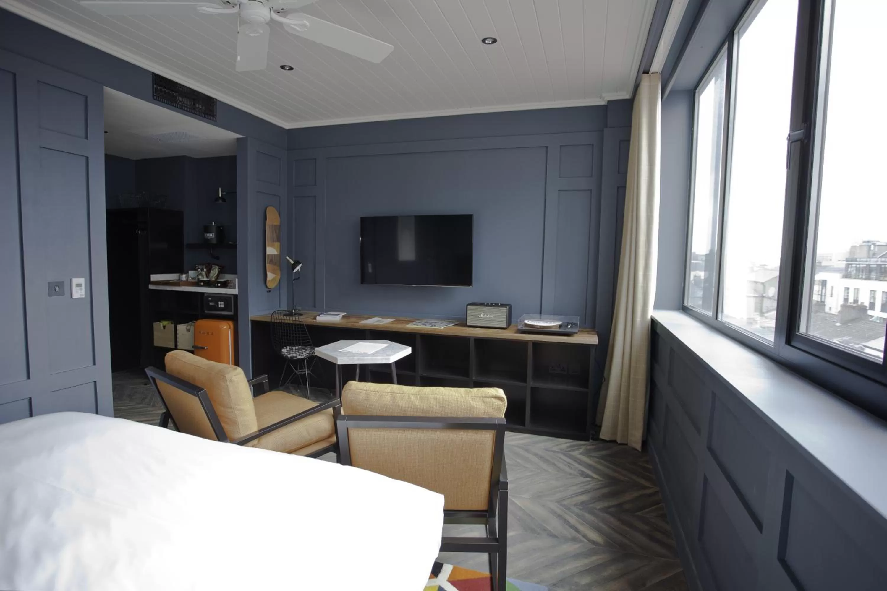 Bedroom, Bed in The Dean Dublin