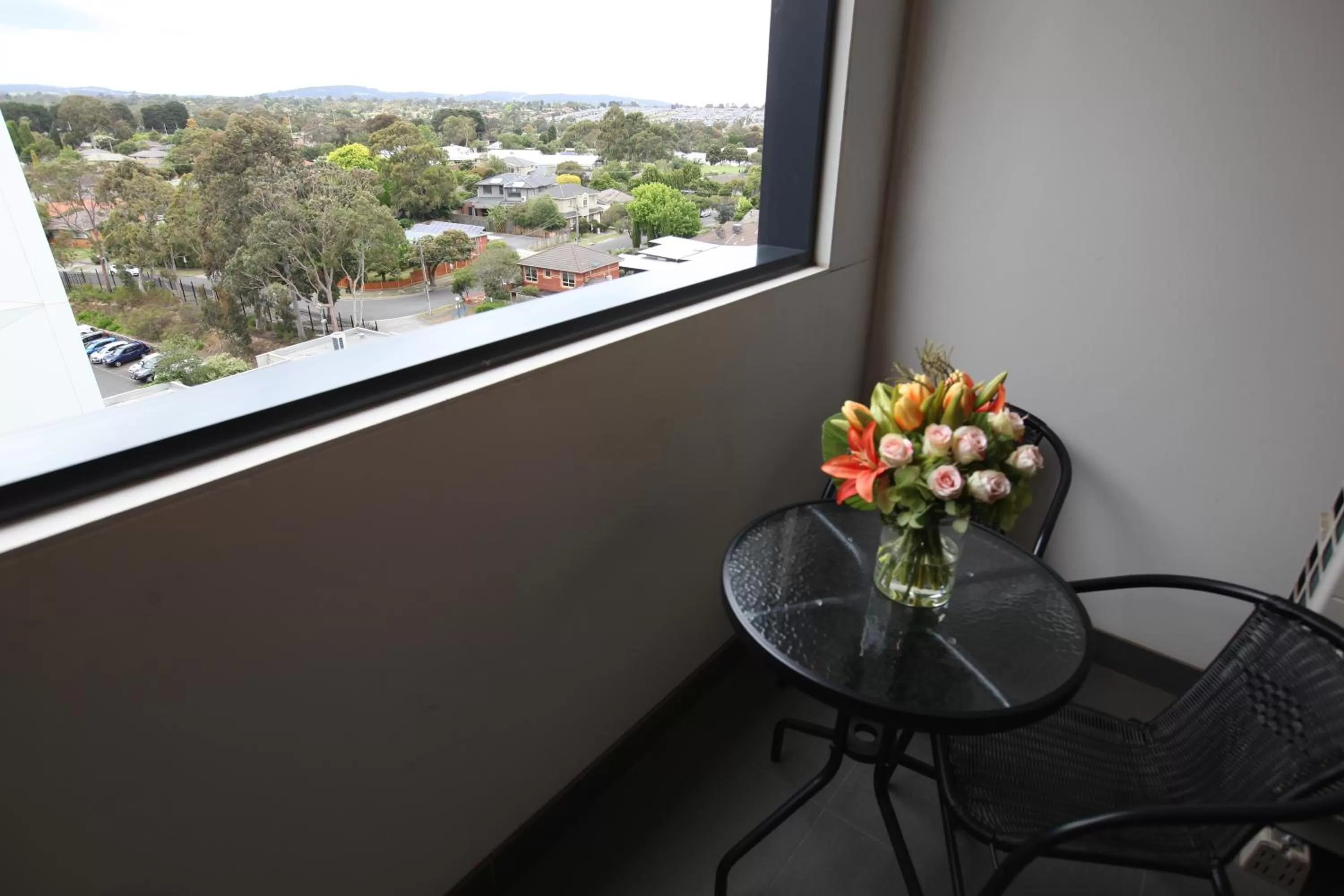 Melbourne Knox Central Apartment Hotel Official