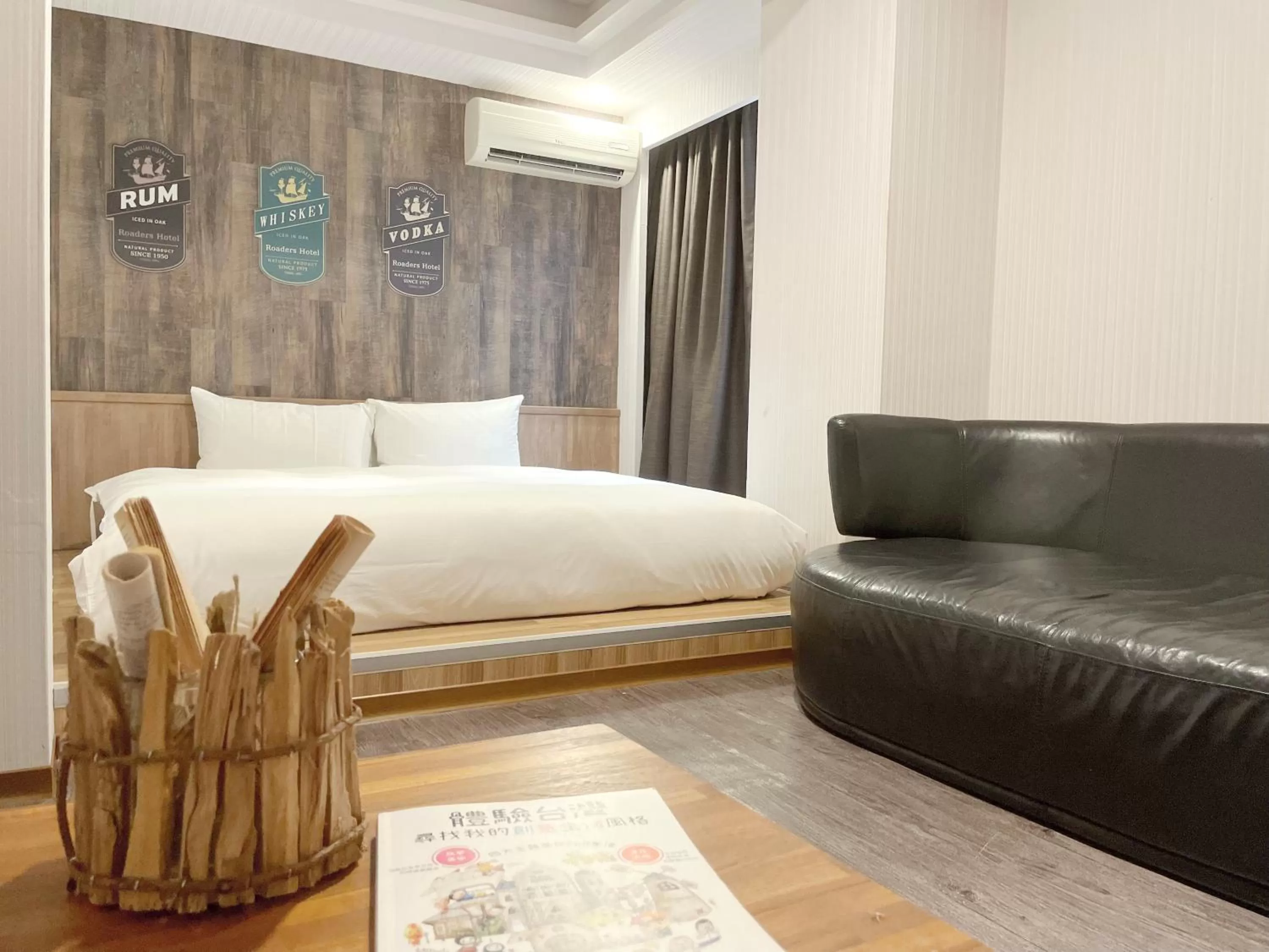 Japanese-Style Double Room with Bathtub in Roaders Hotel Hualien Dongda