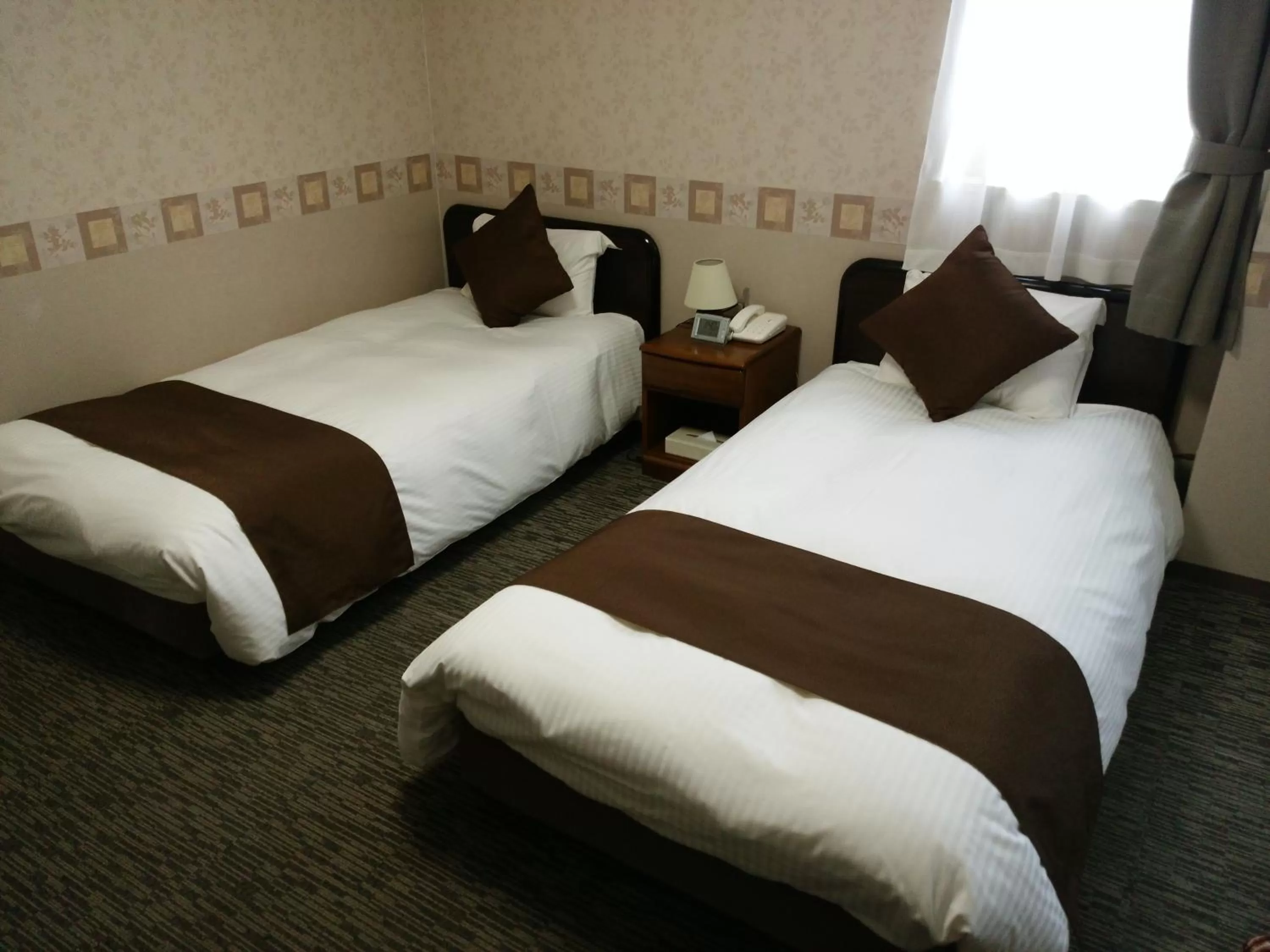 Photo of the whole room, Bed in Resort Inn North Country