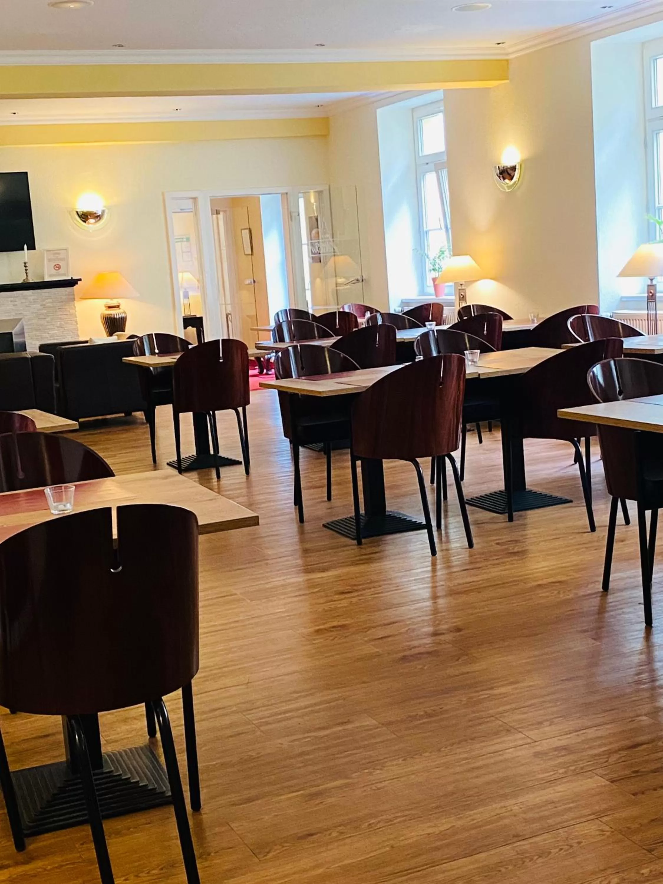 Restaurant/places to eat in Schlosshotel Domäne Walberberg