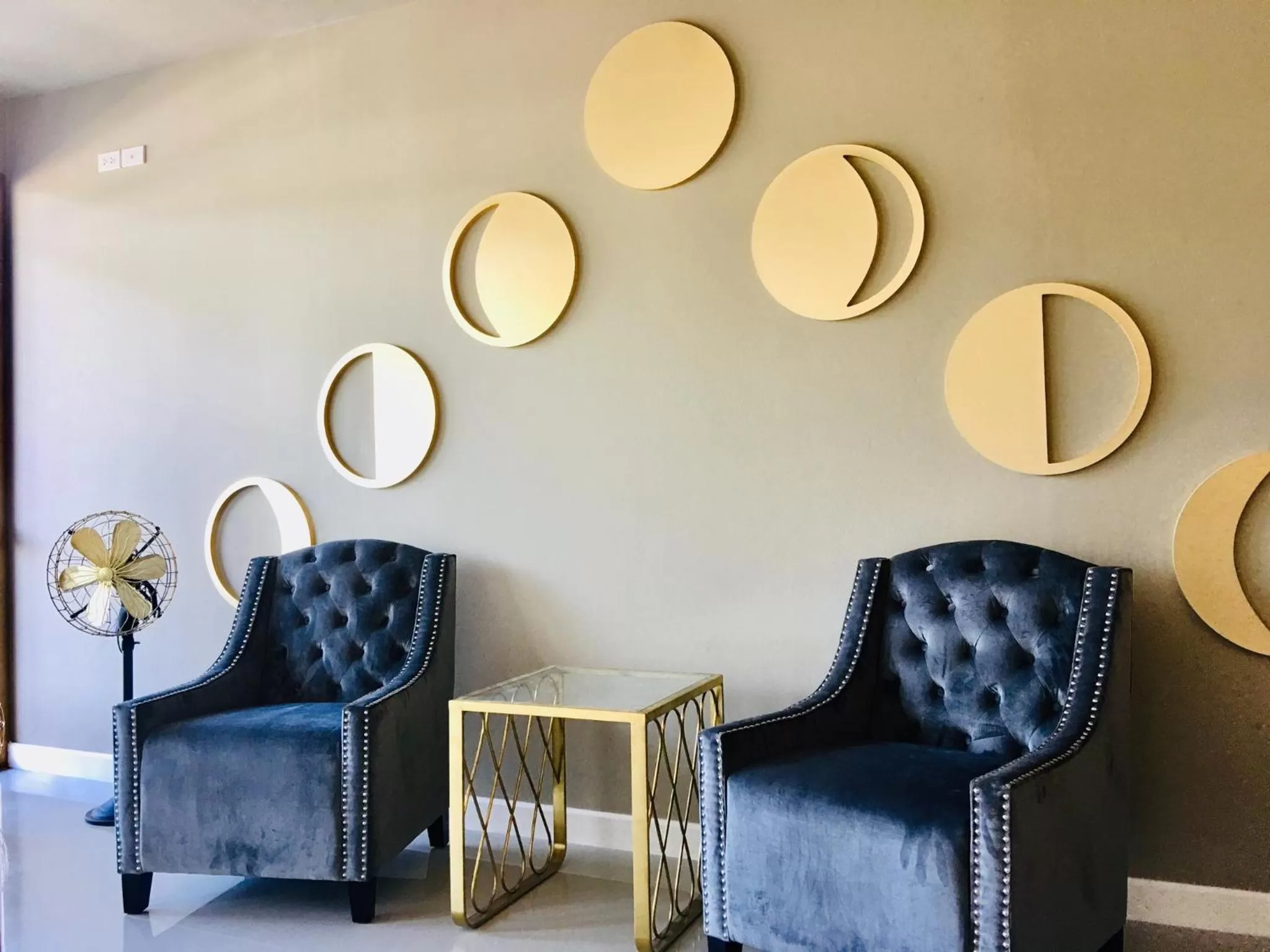 Area and facilities in La La Moon Krabi Poshtel'n' Pool