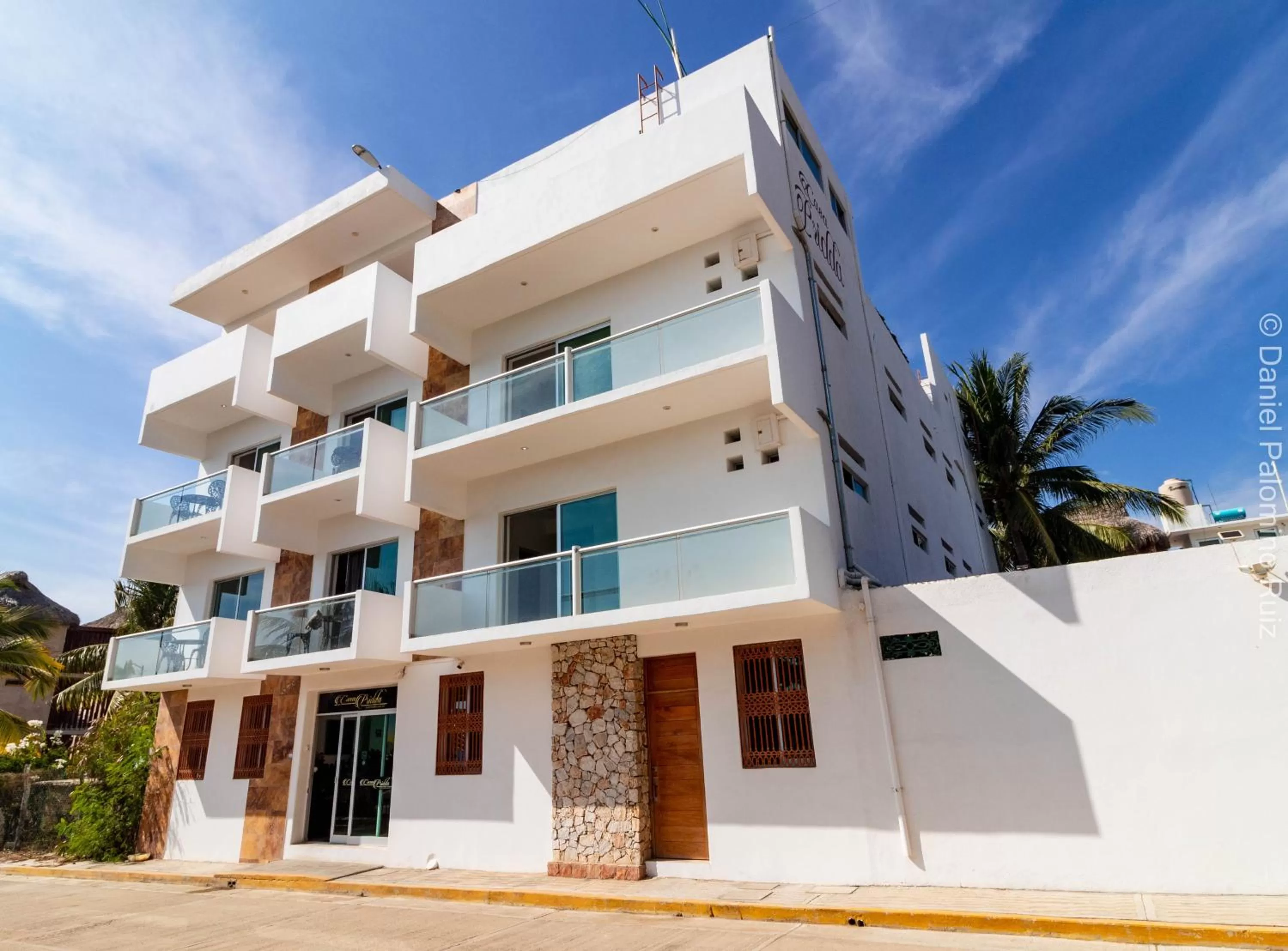 Property building in Hotel Casa Pridda