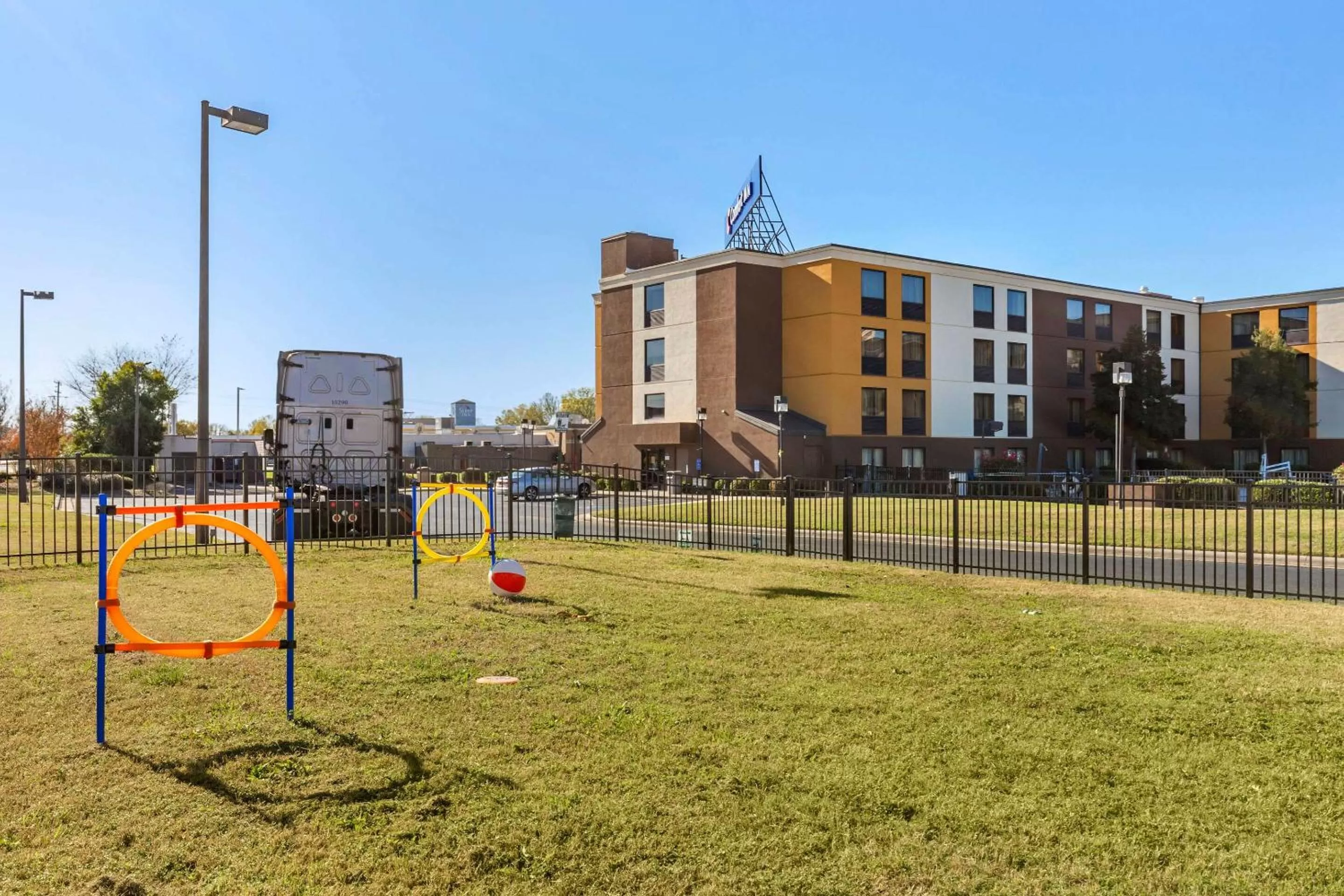 Property building in Comfort Inn Fort Mill Amusement Park at Carowinds Blvd