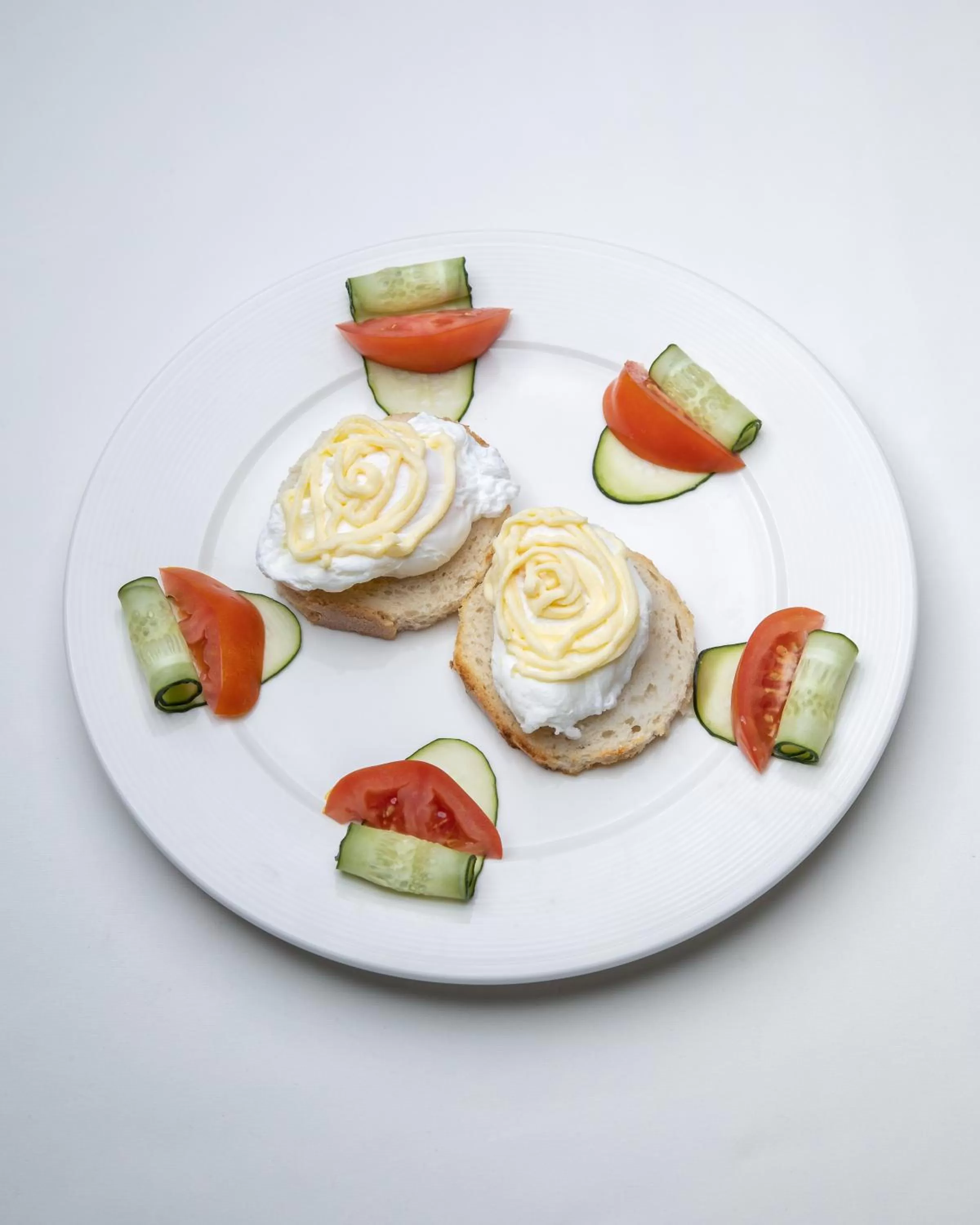 Breakfast, Food in Praktik Hotel & Restaurant