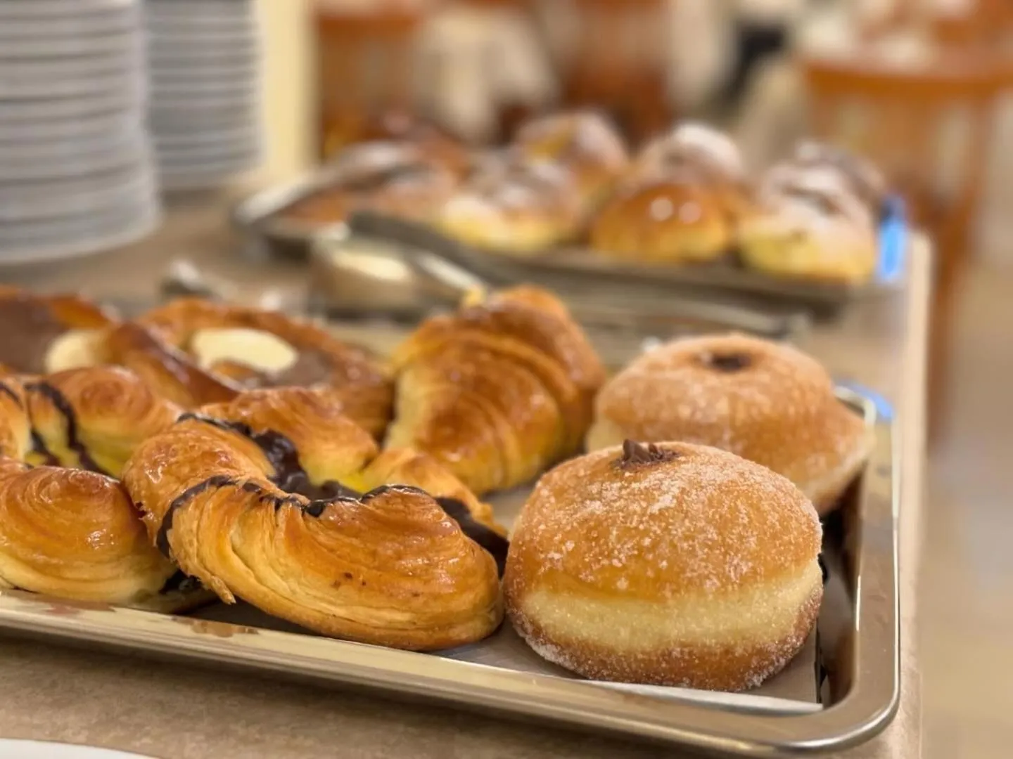 Buffet breakfast in Hotel RomAntica