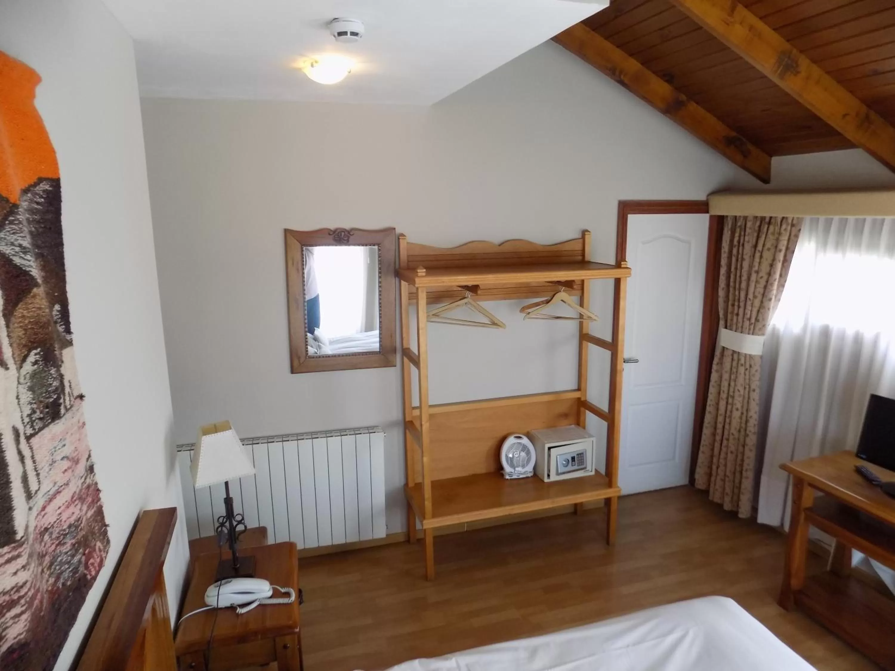 Bedroom, Bed in Hostería Patagonia Jarke