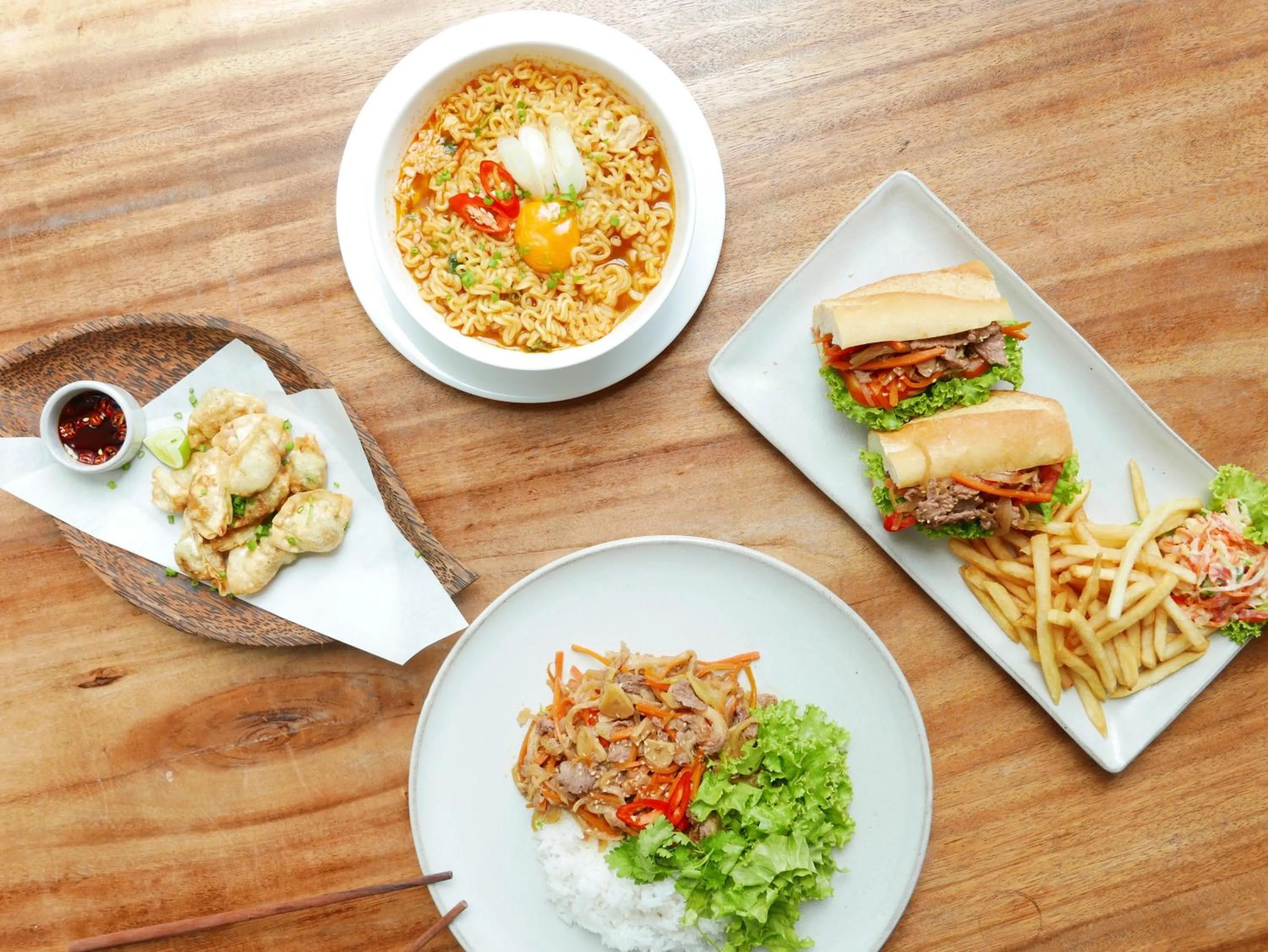 Food in Sarai and Wander Resort