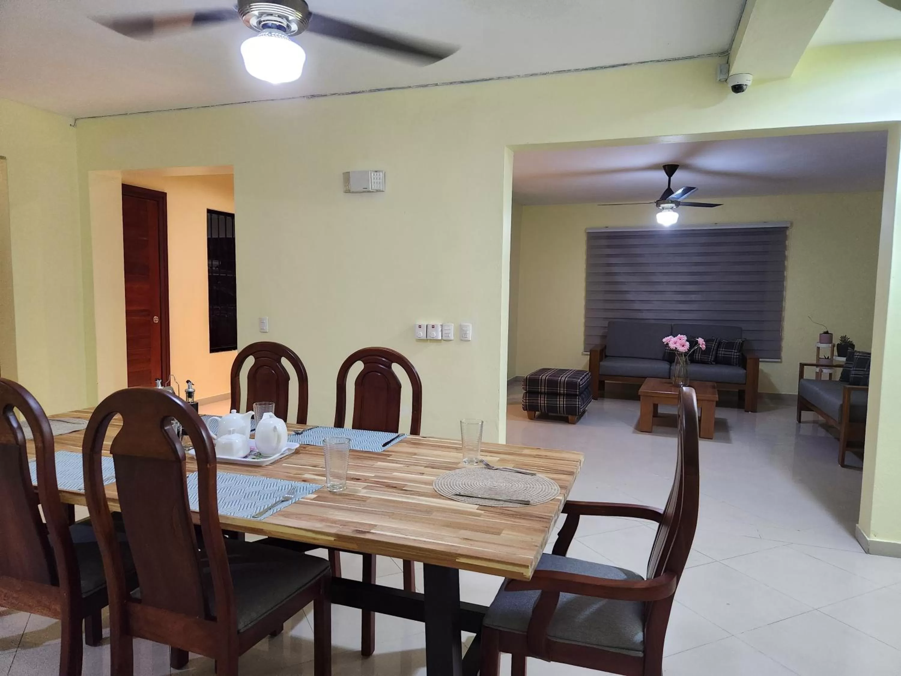 Restaurant/places to eat in Hotel La Casona MC