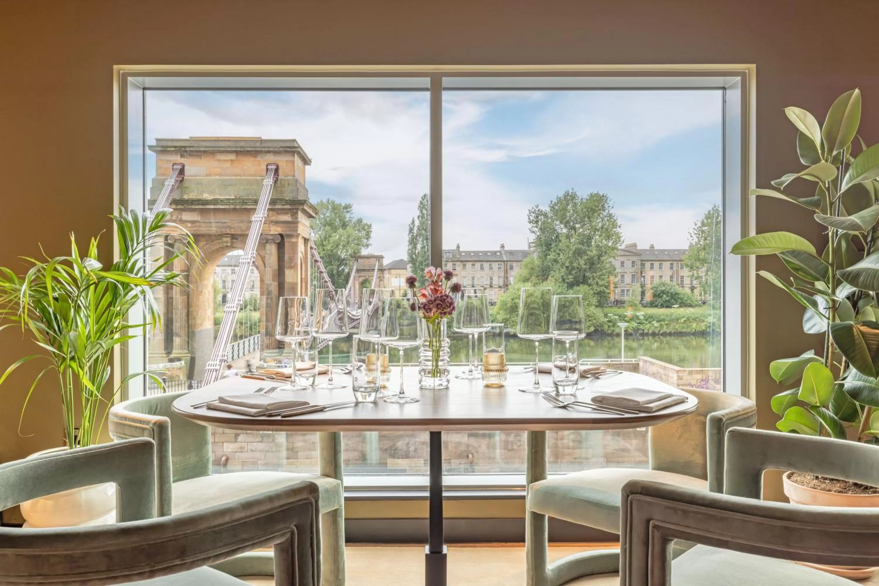 Restaurant/places to eat in Virgin Hotels Glasgow