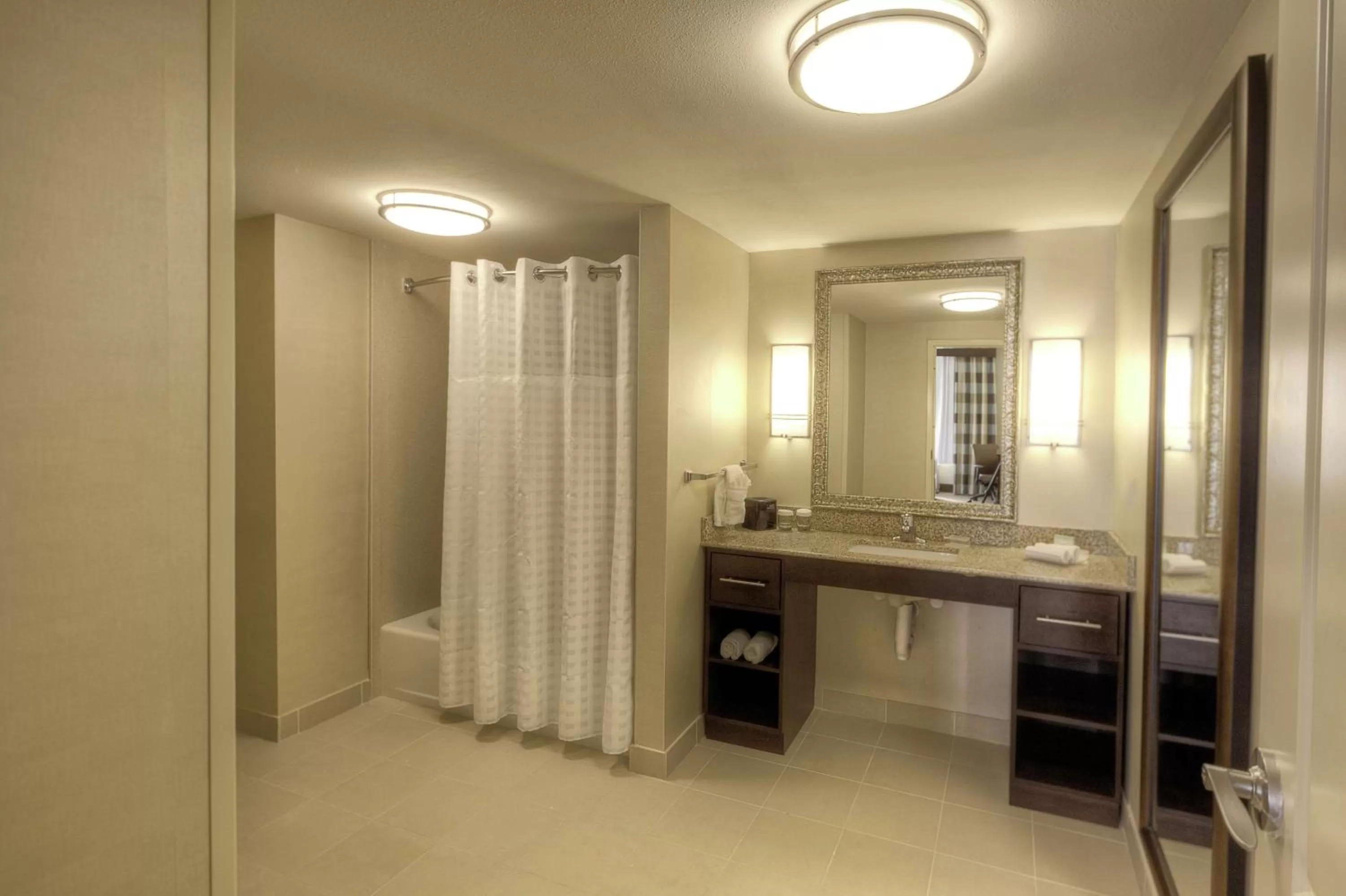 Bathroom in Homewood Suites by Hilton Victoria