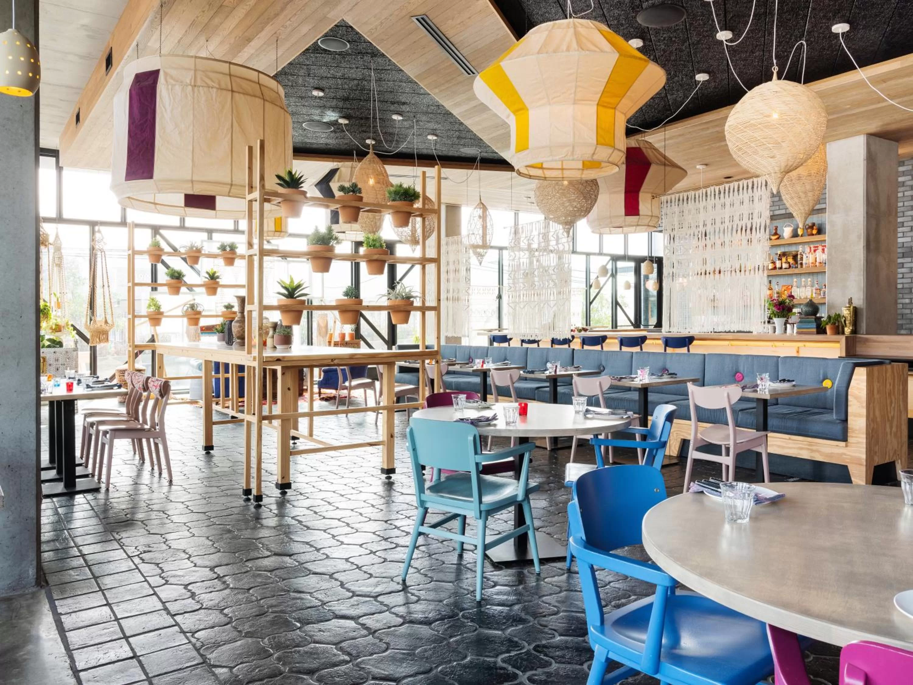 Restaurant/places to eat in ARRIVE Austin