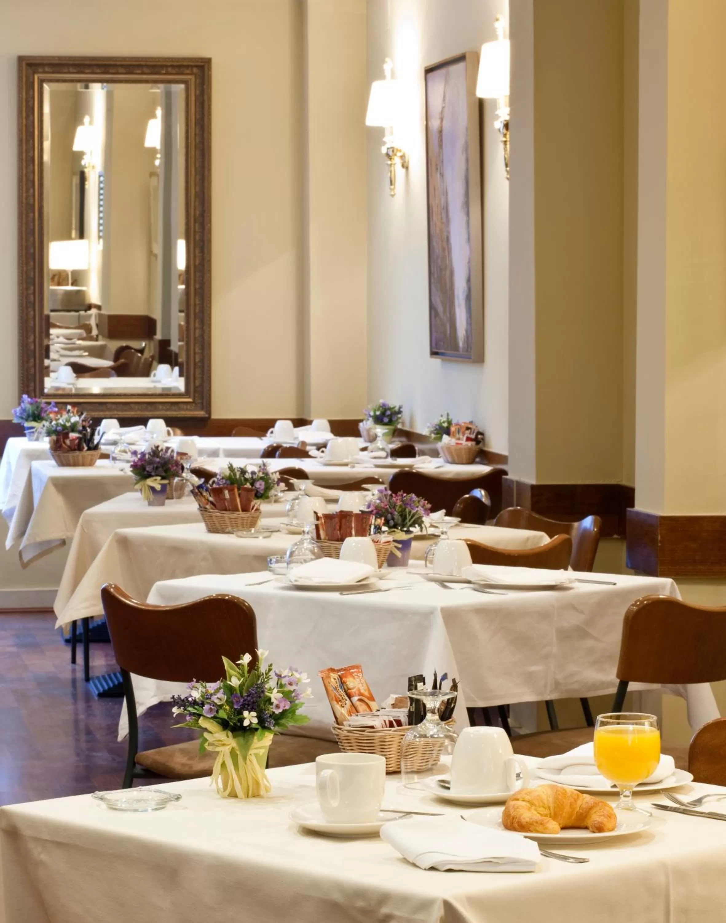 Restaurant/places to eat in Suites Barrio de Salamanca