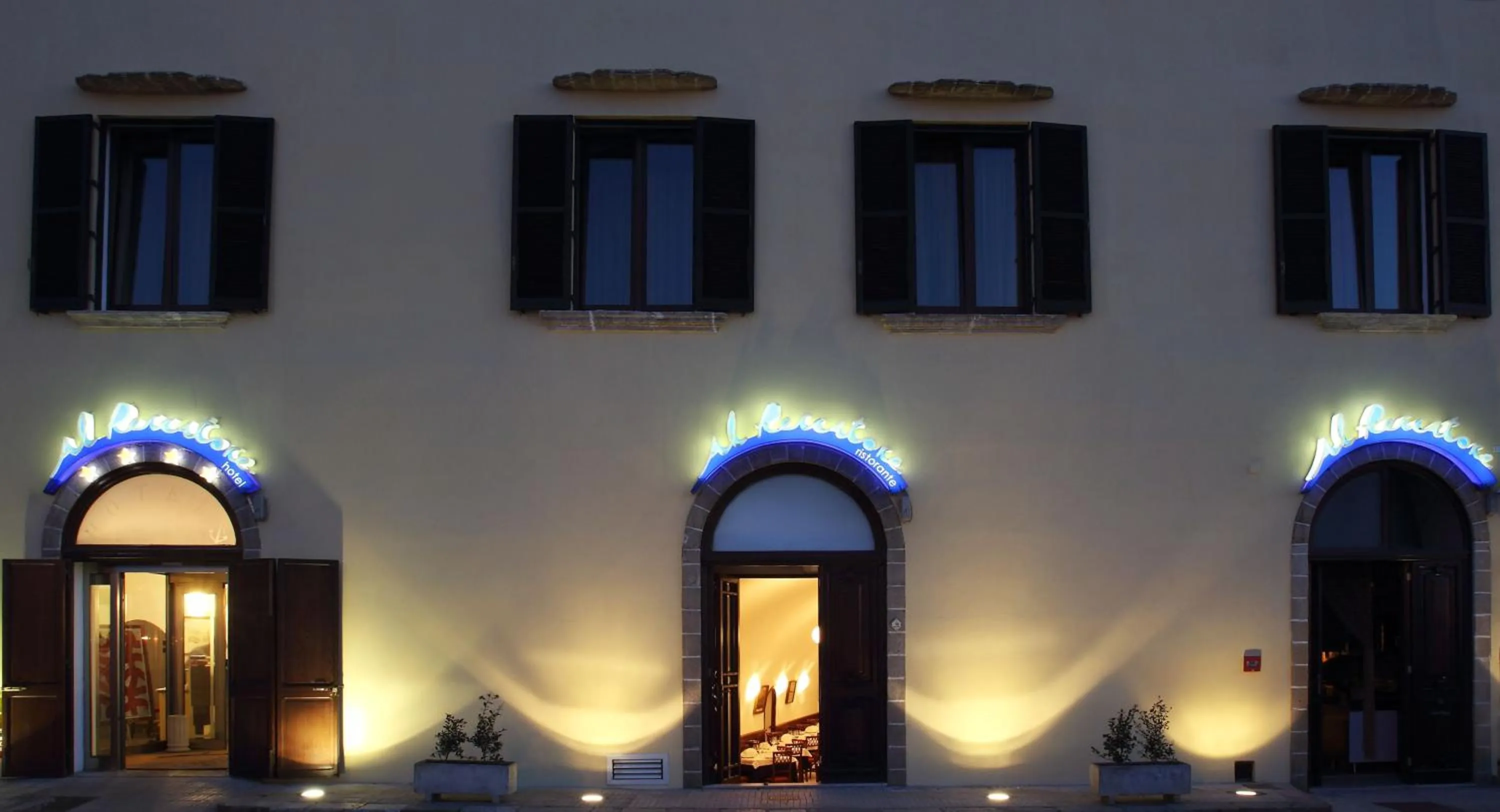 Facade/entrance in Al Pescatore Hotel & Restaurant
