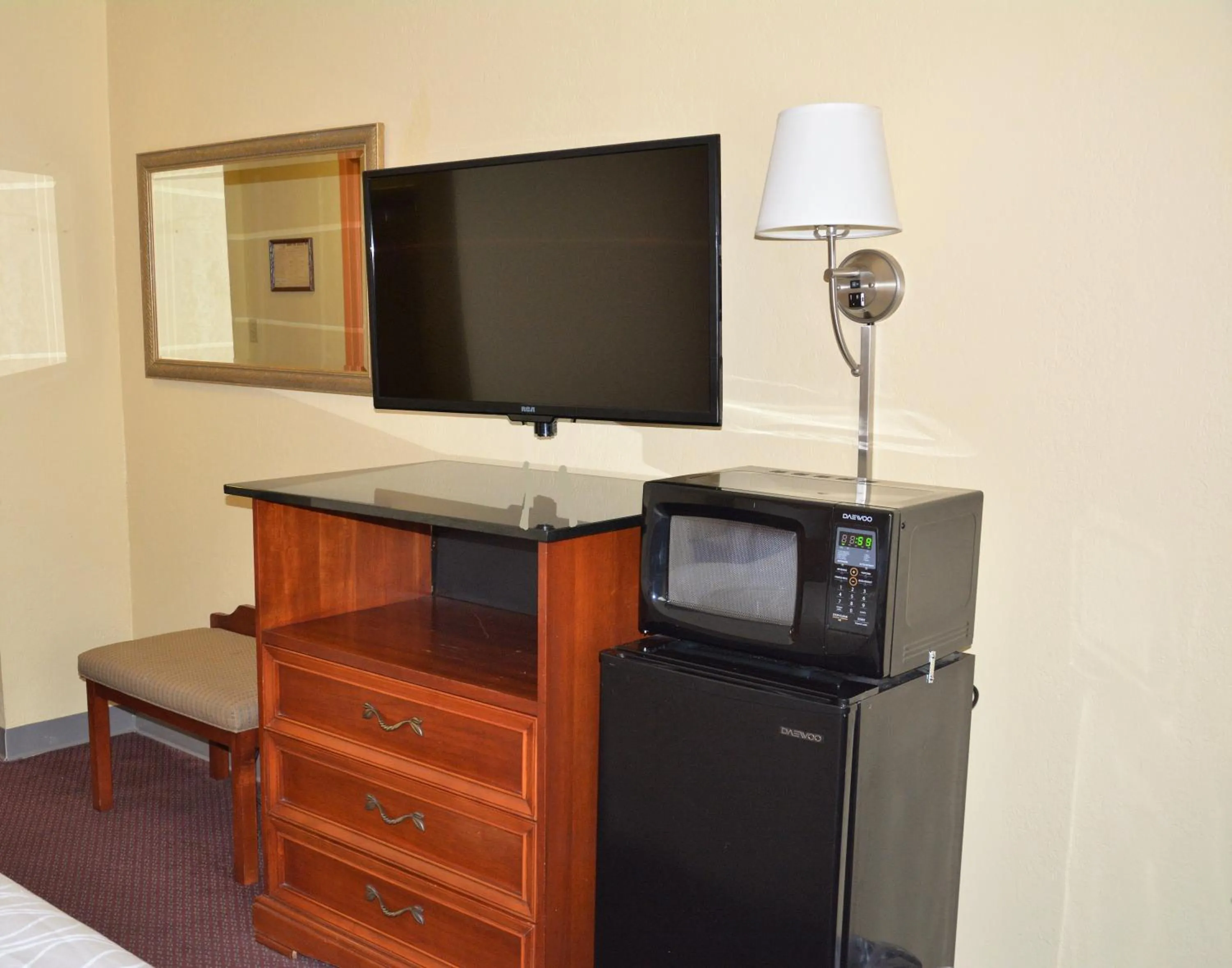 Area and facilities in Columbus Grand Hotel & Banquet Center