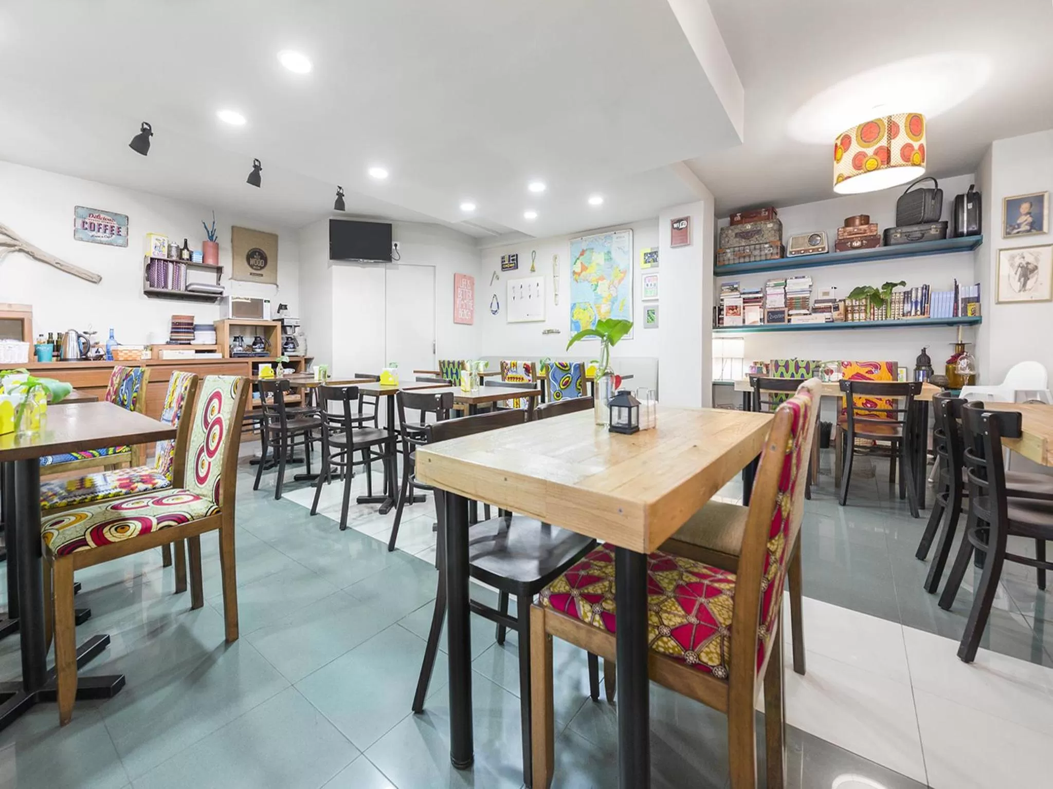 Communal lounge/ TV room in Hotel San Miguel