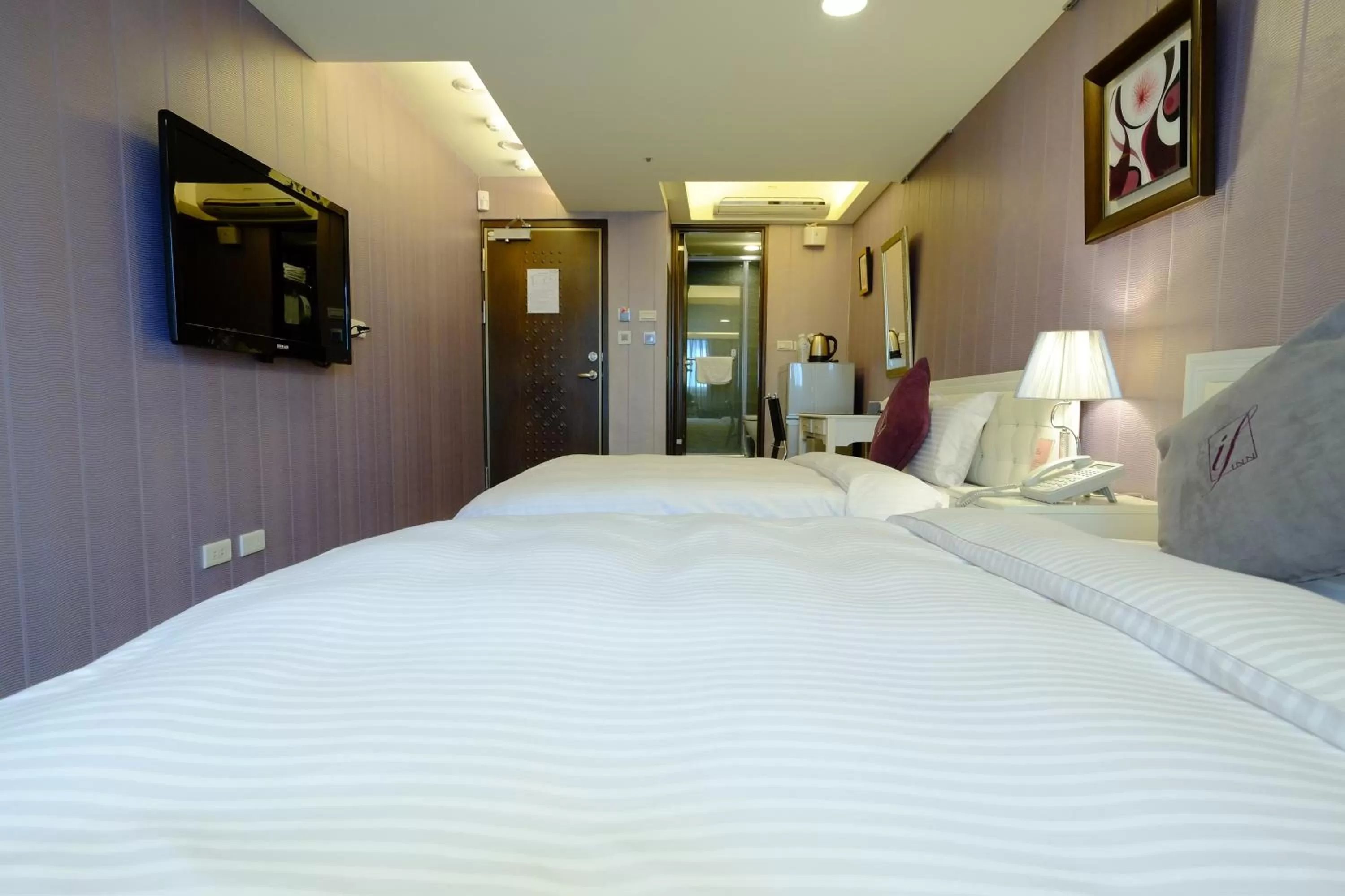 Photo of the whole room, Bed in 意芙旅店 Ifinn Hotel