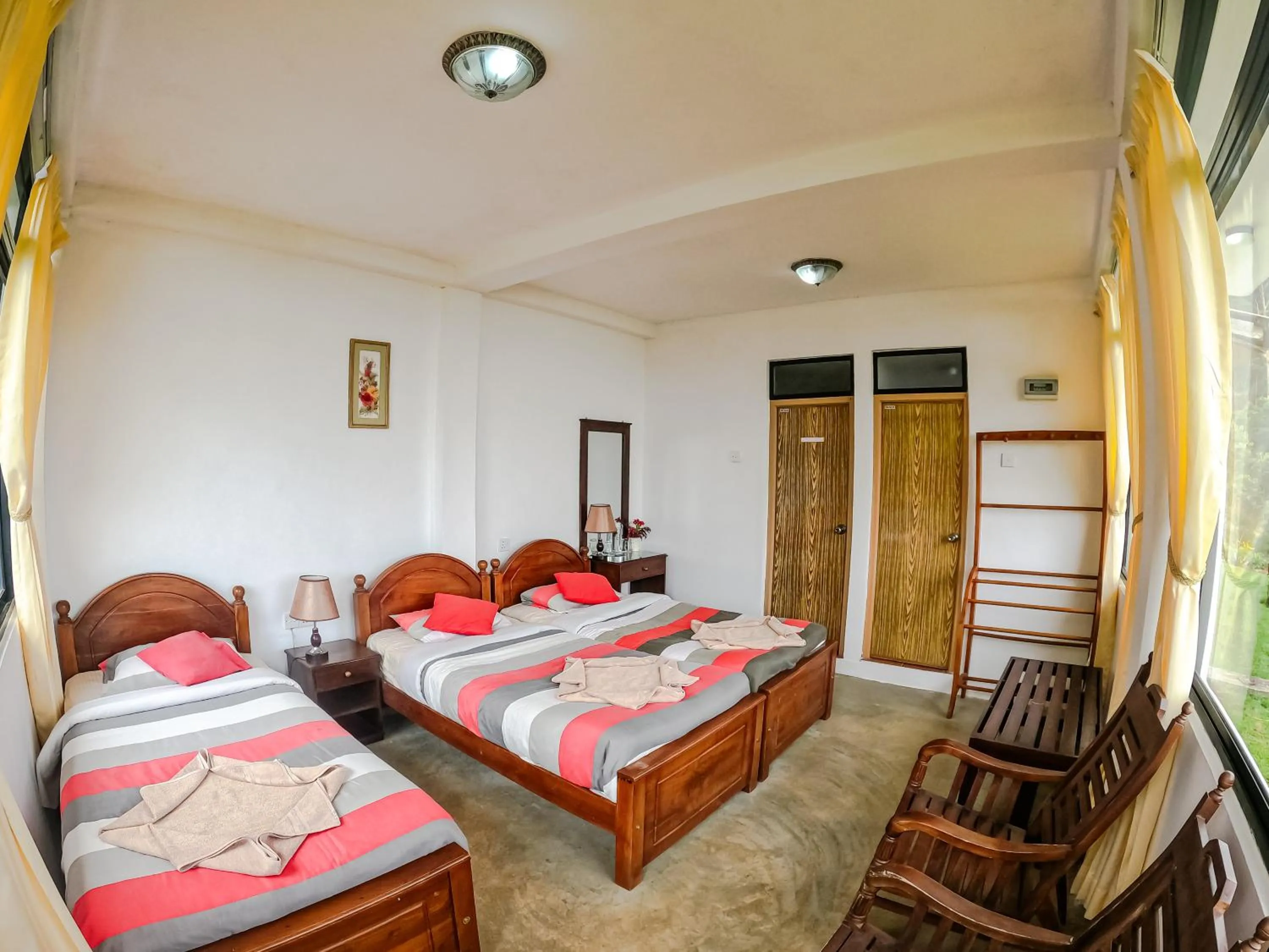 Bed in Hill Safari - Tea Estate Villa