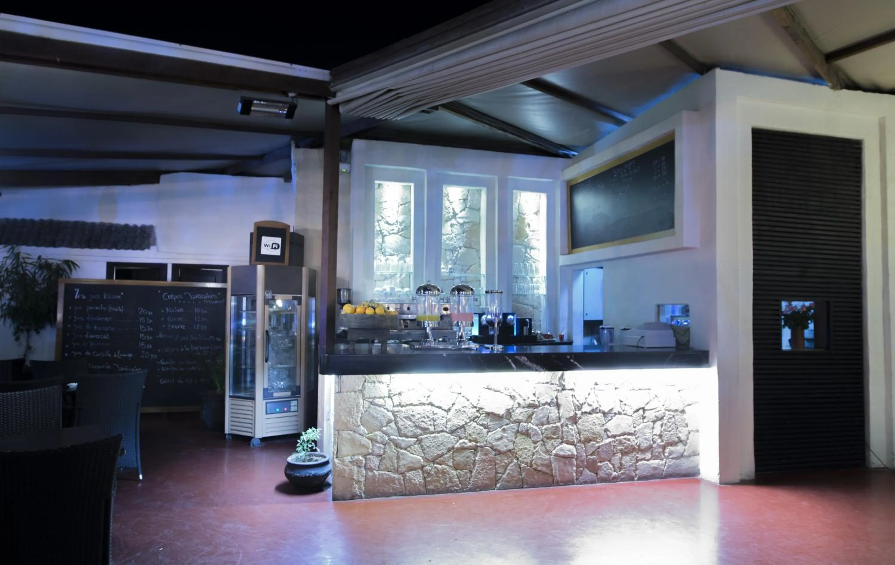 Restaurant/places to eat in Hotel Islane Médina