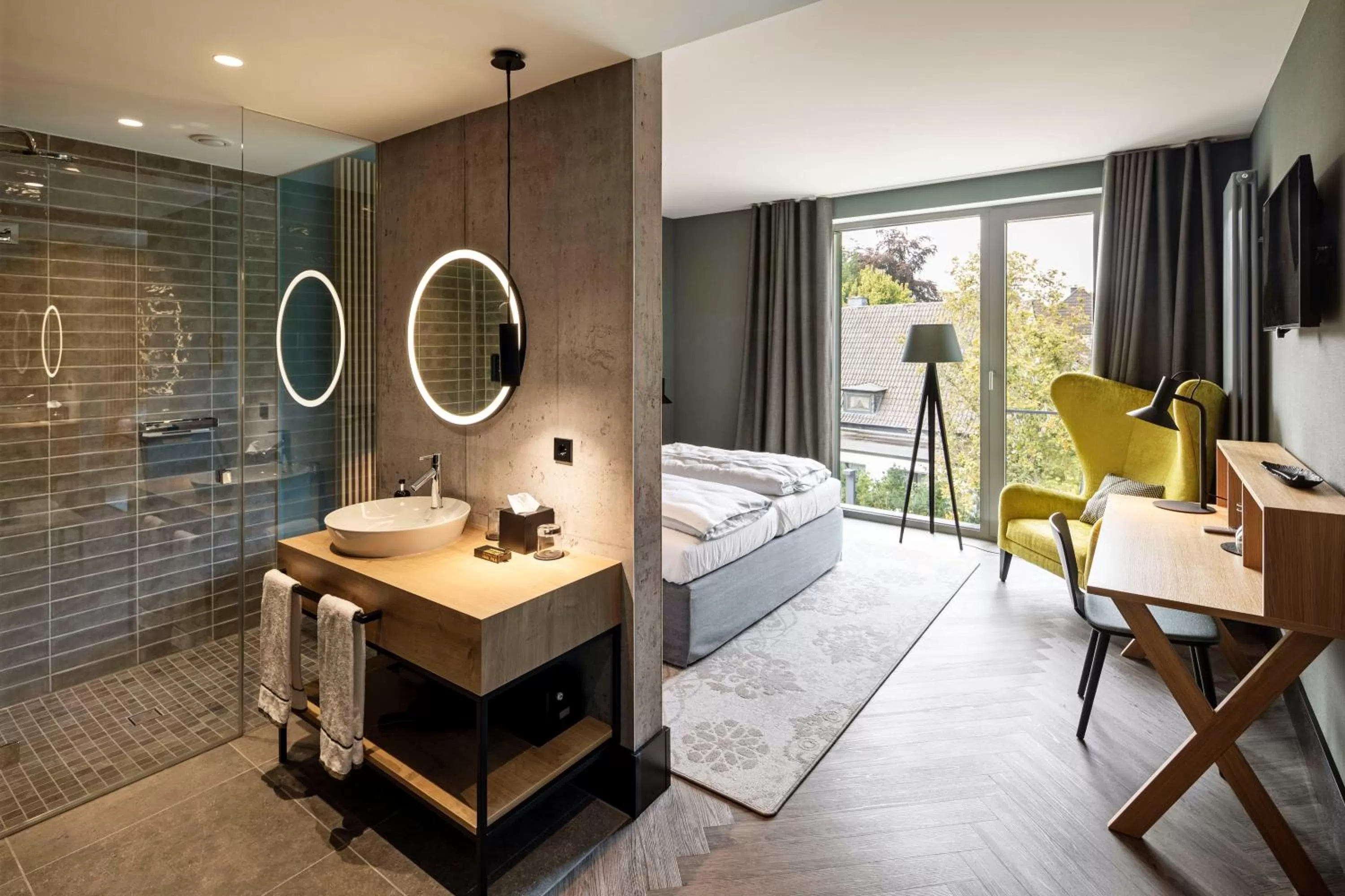 Photo of the whole room, Bed in WunnersWat Verl