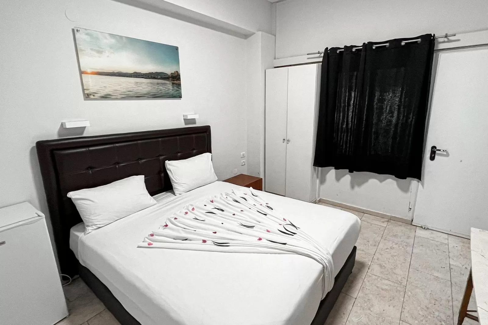 Bedroom, Bed in Red Sea Hotel