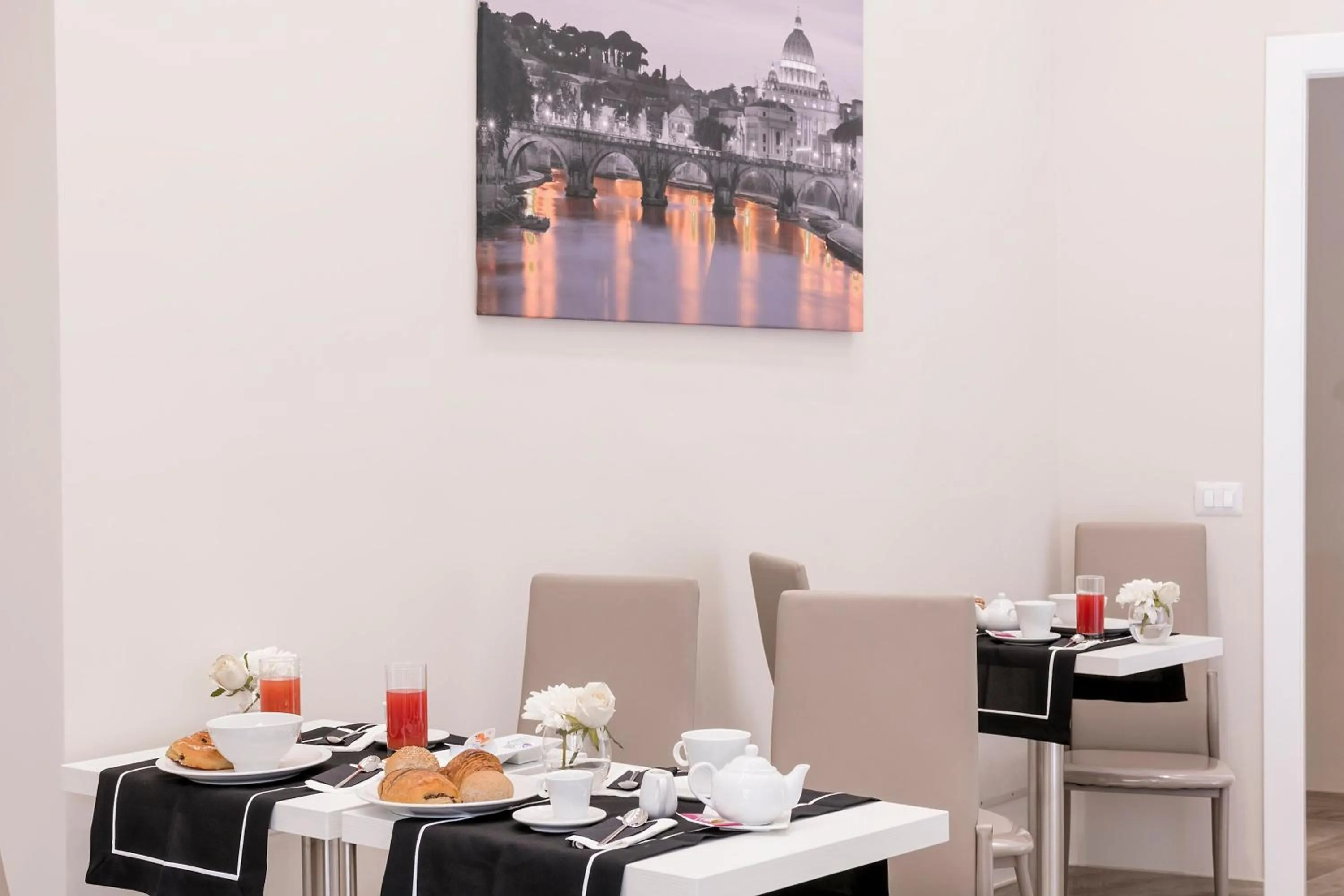 Dining area in St. Peter Fortytwo