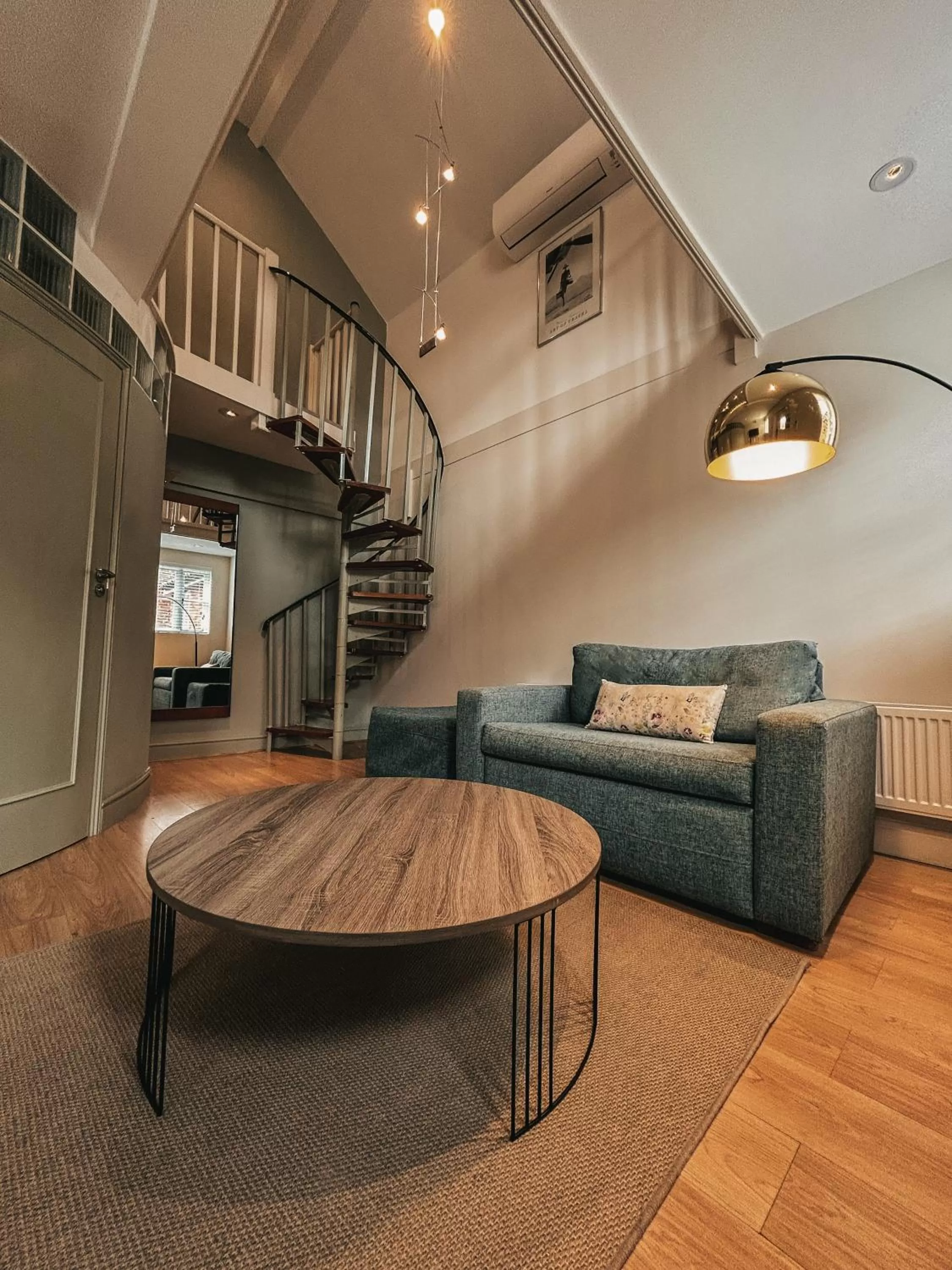 Seating area in The Bell Inn Hotel