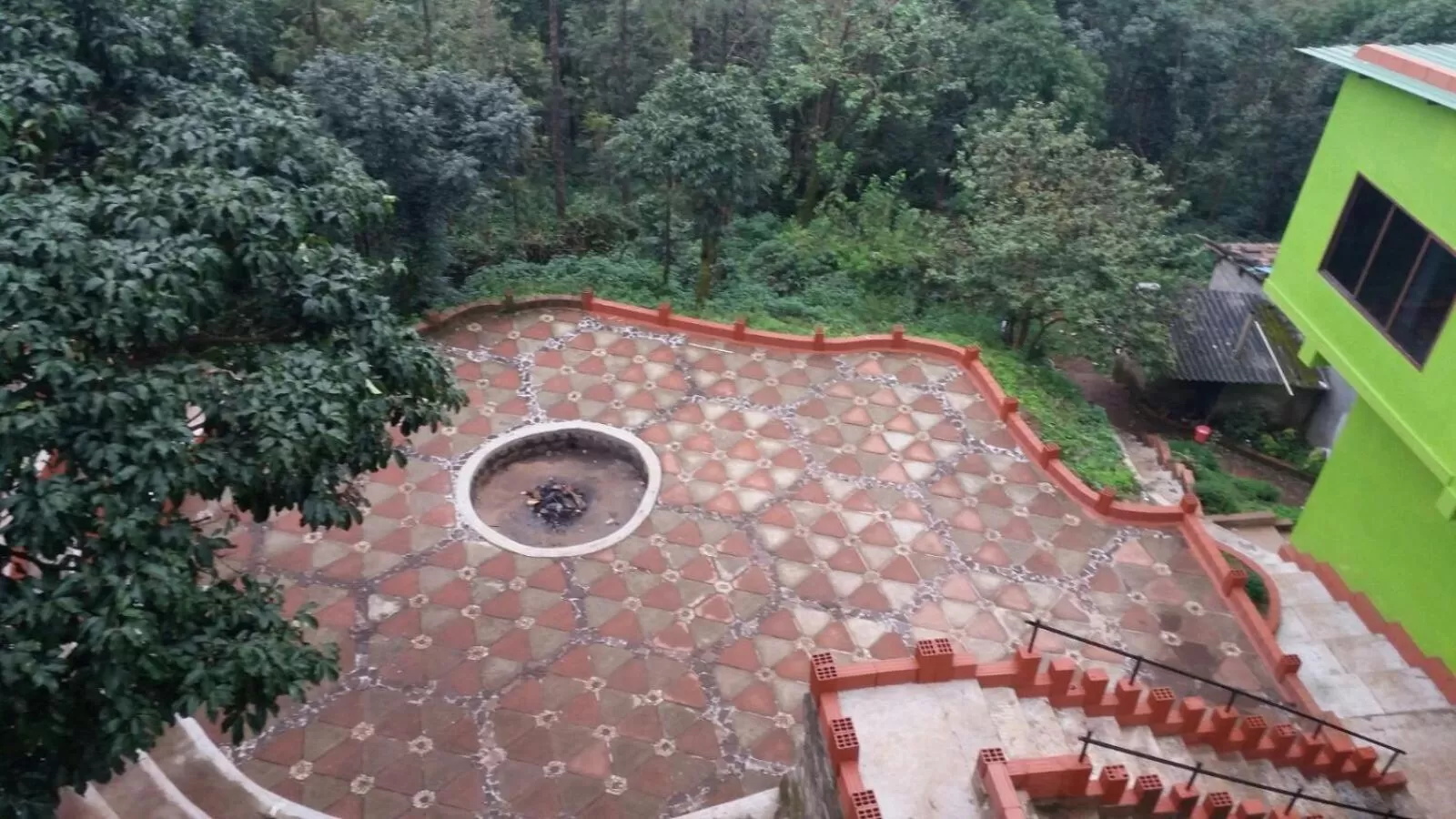 Evening entertainment, Bird's-eye View in Greenwood Resort