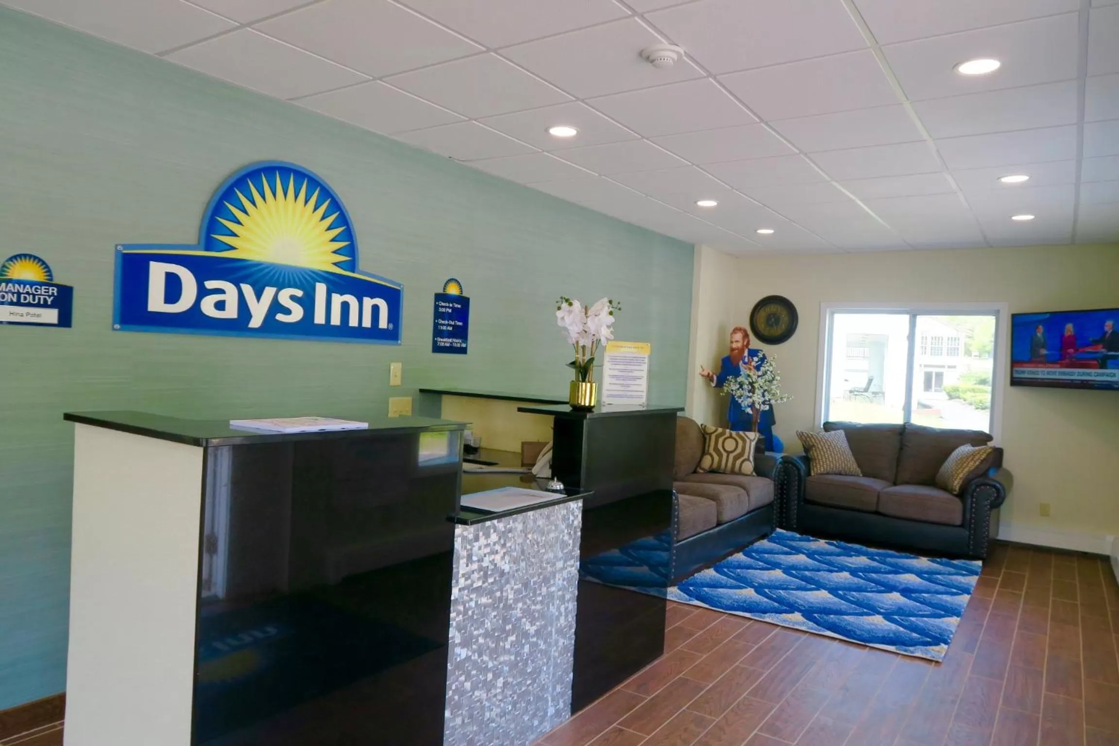 Days Inn by Wyndham Lincoln