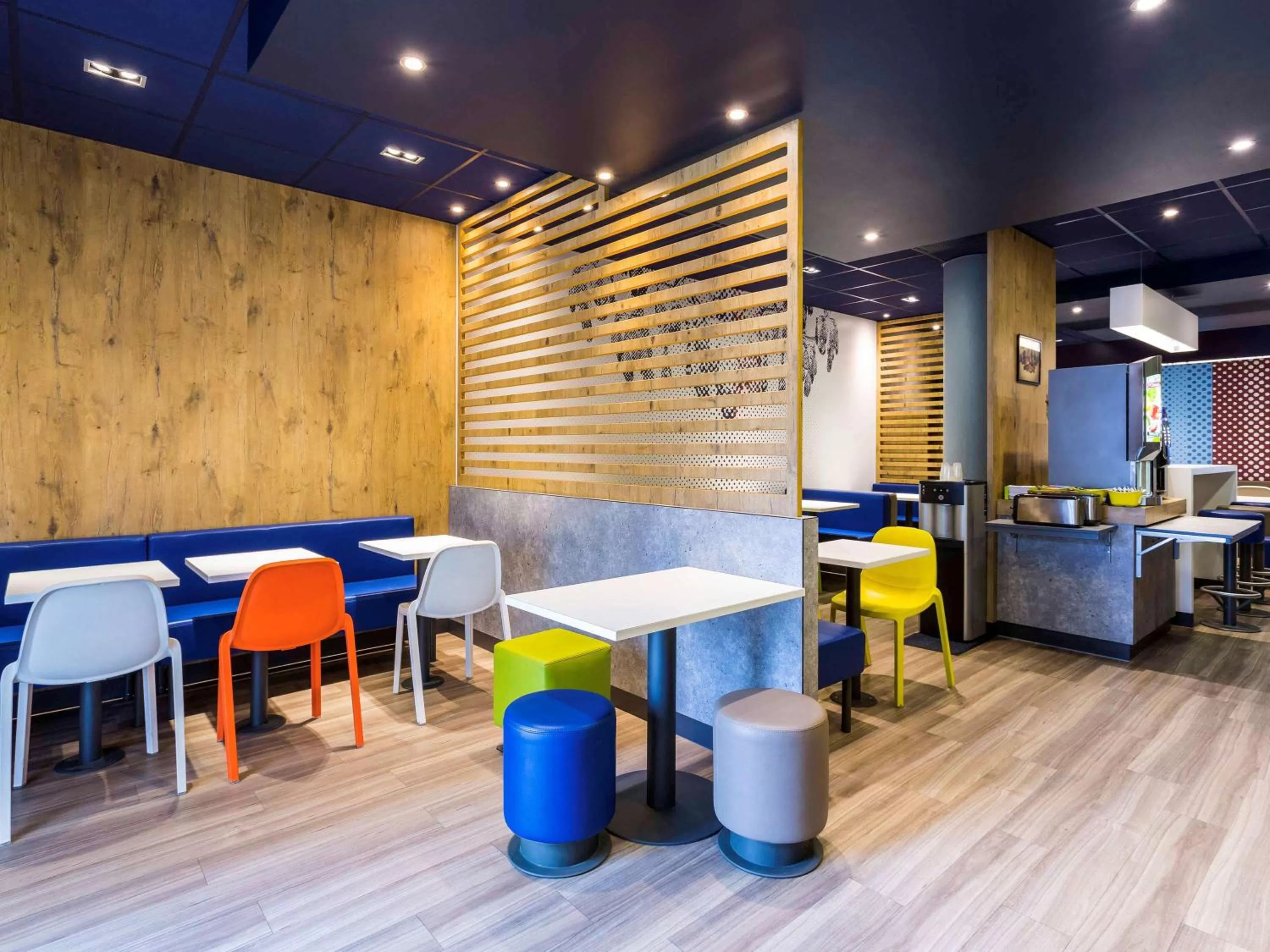 Restaurant/places to eat in ibis budget Bordeaux Centre - Gare Saint Jean