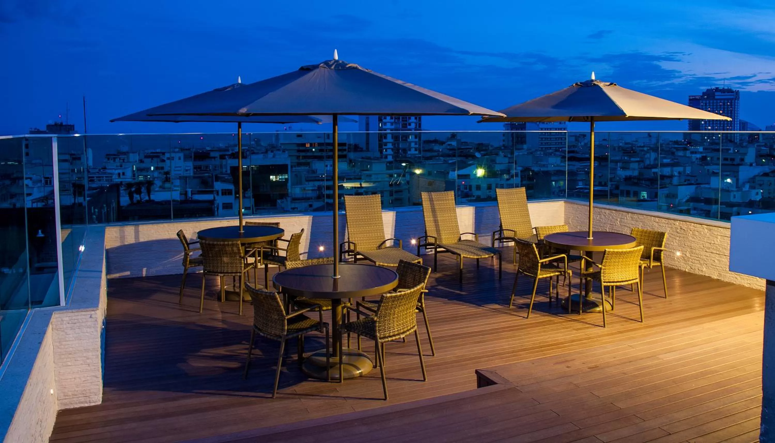 Patio in Américas Copacabana Hotel