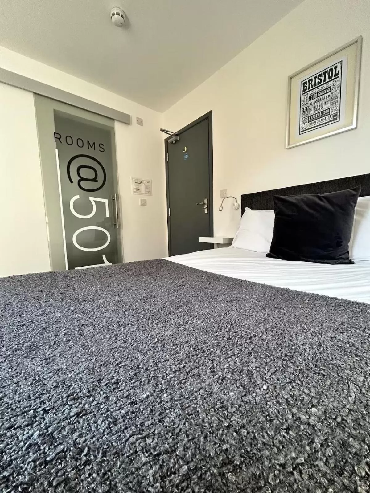 Bedroom in Rooms Kingswood