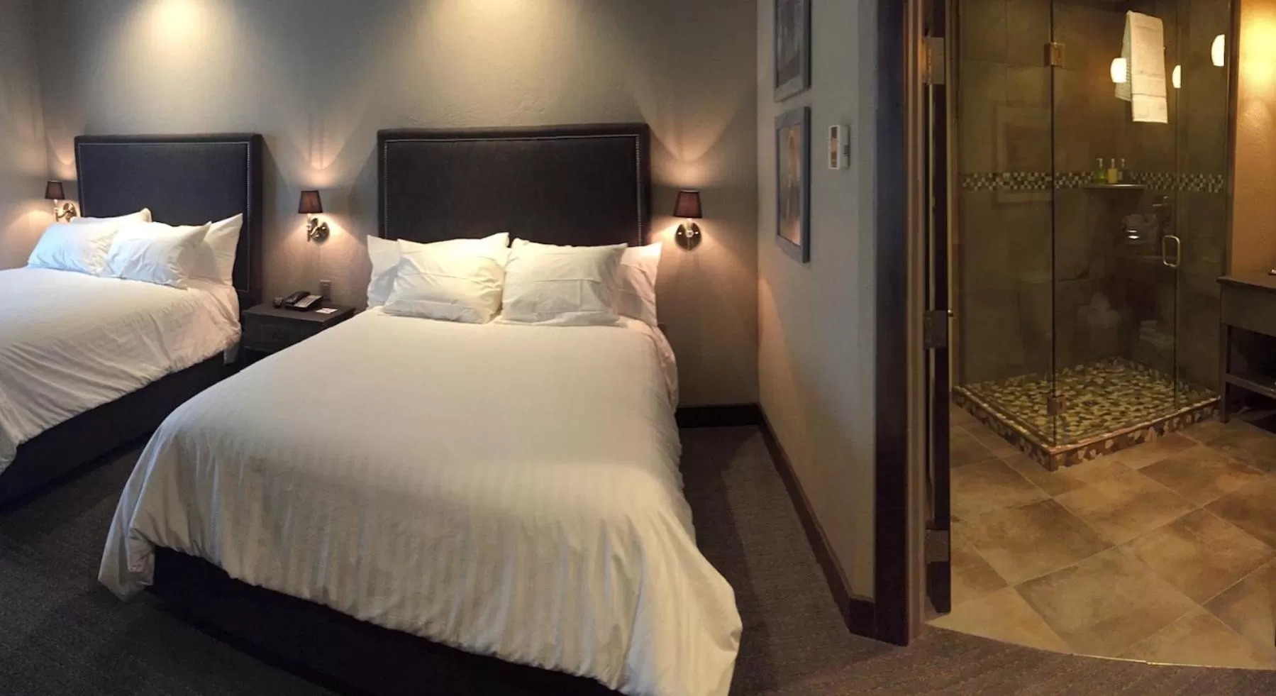 Photo of the whole room, Bed in Firebrand Hotel