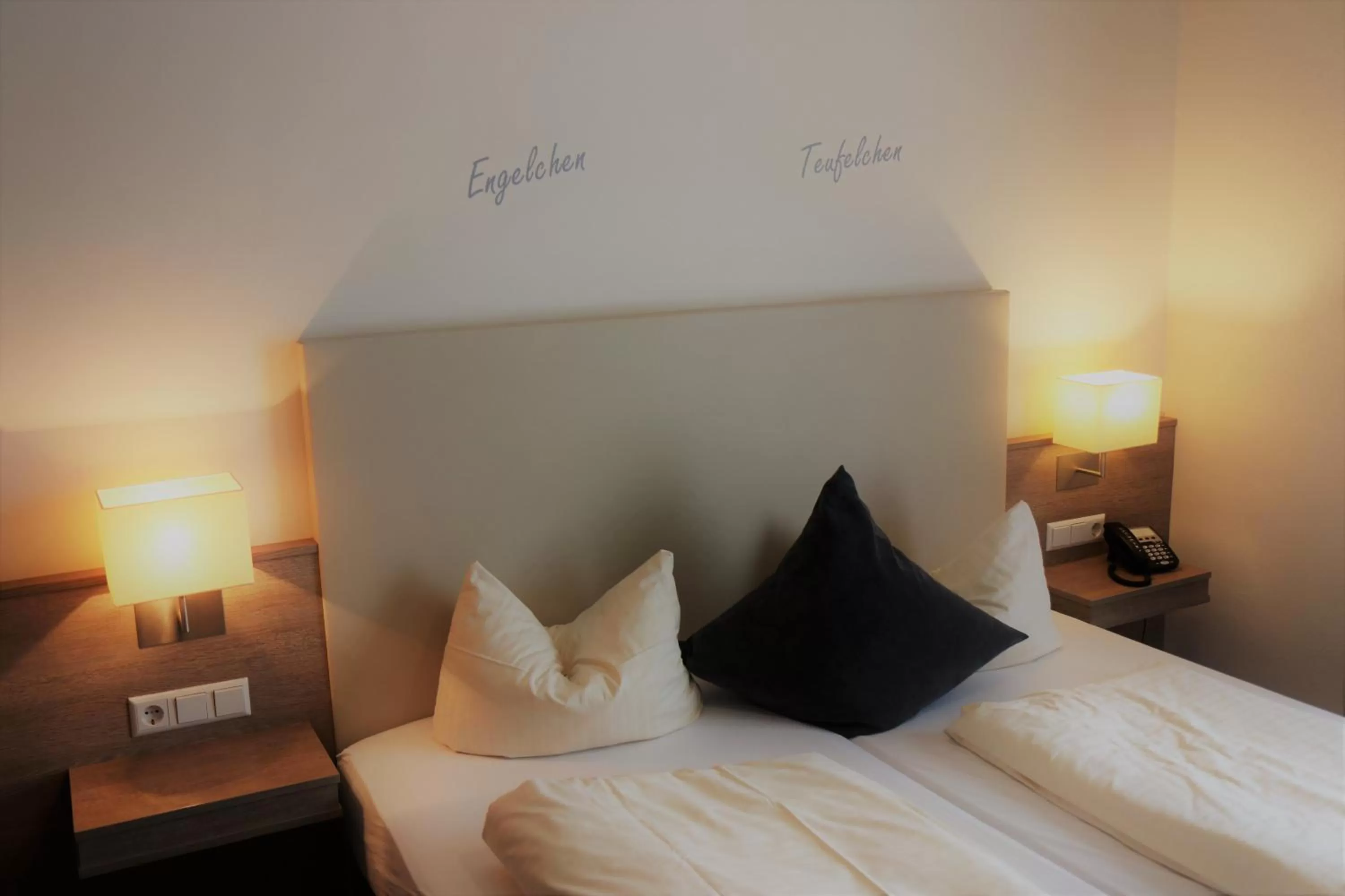 Bed in Parkhotel Pfarrkirchen