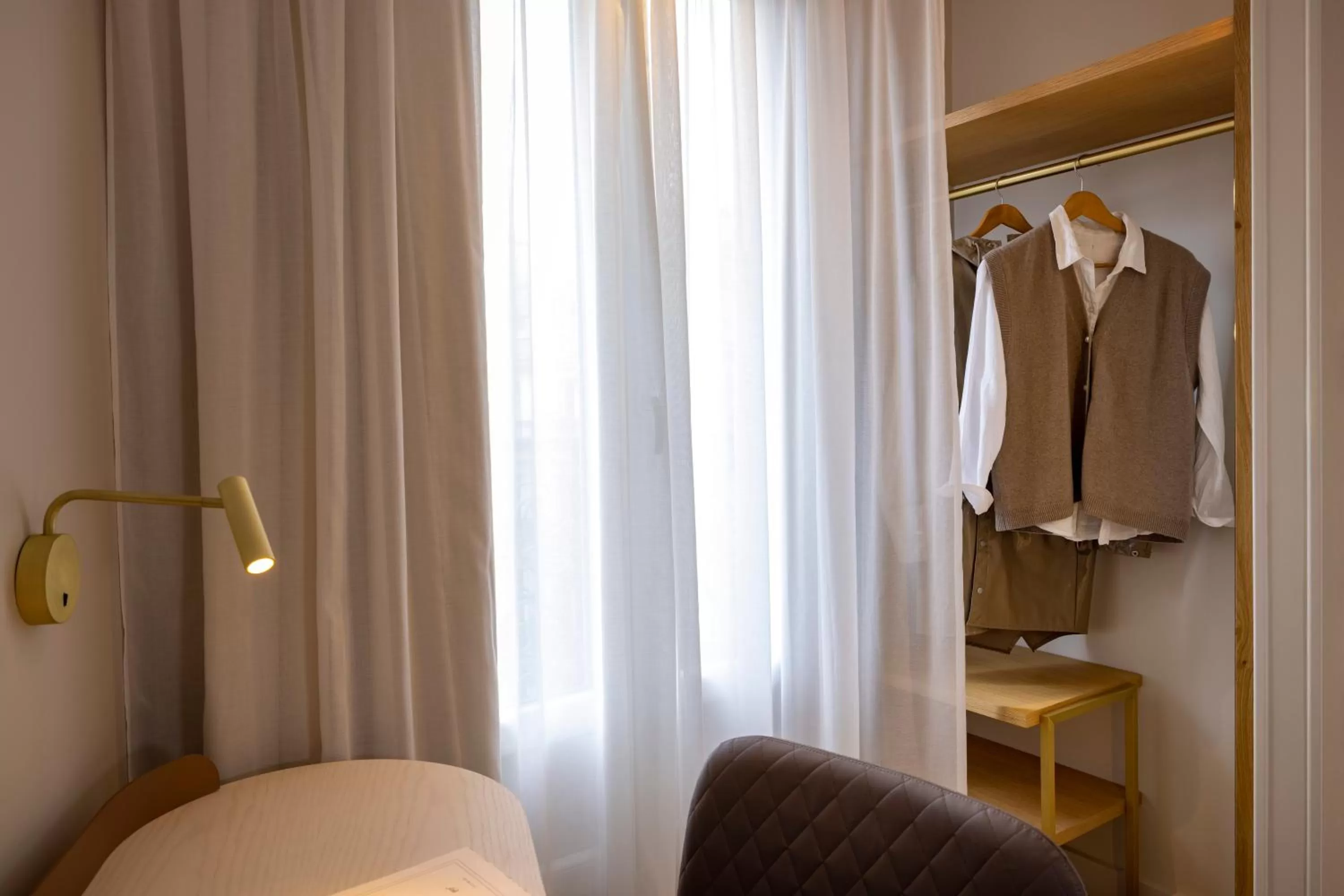 Bedroom in Hôtel Beige