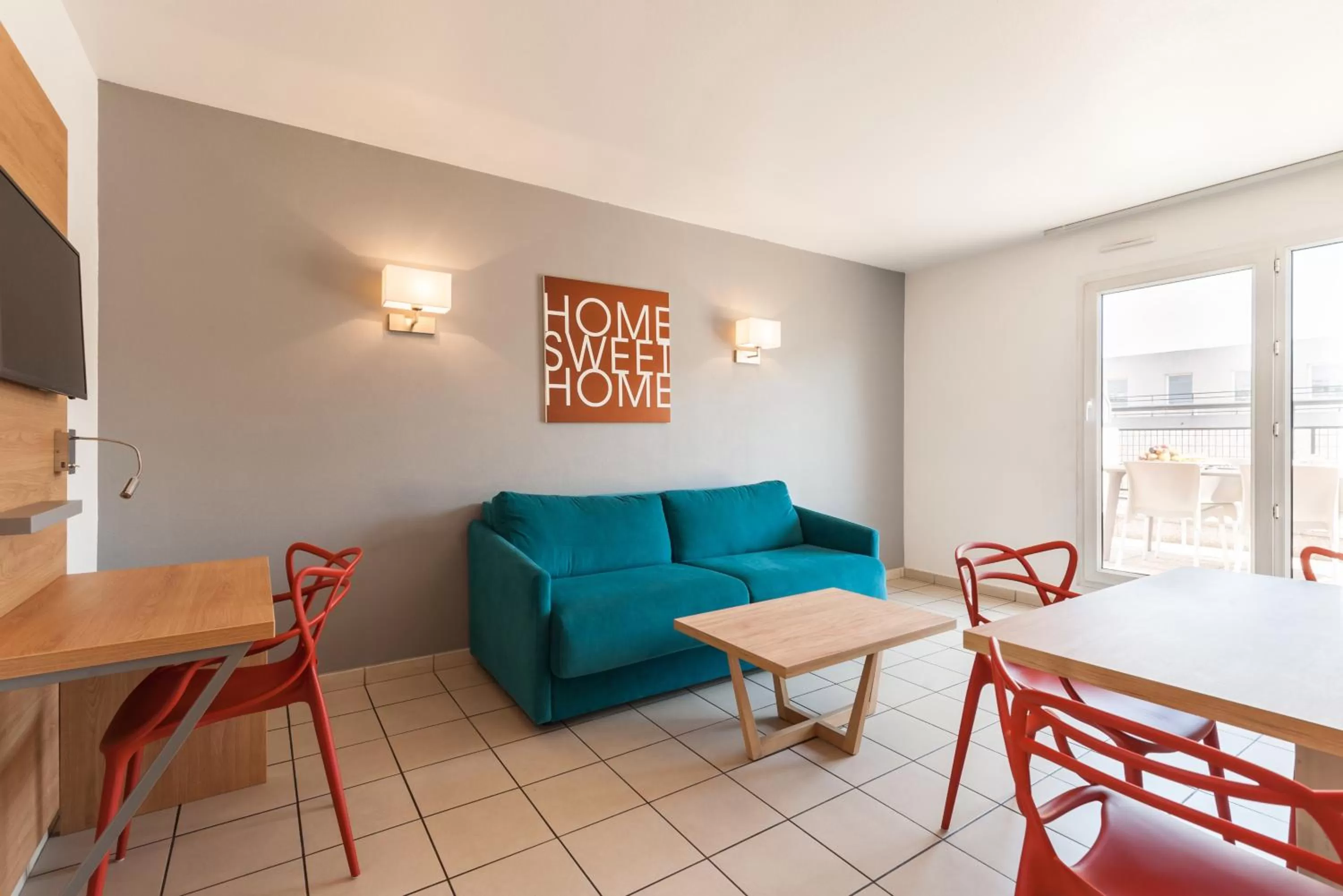 TV and multimedia in Residhotel Le Grand Prado