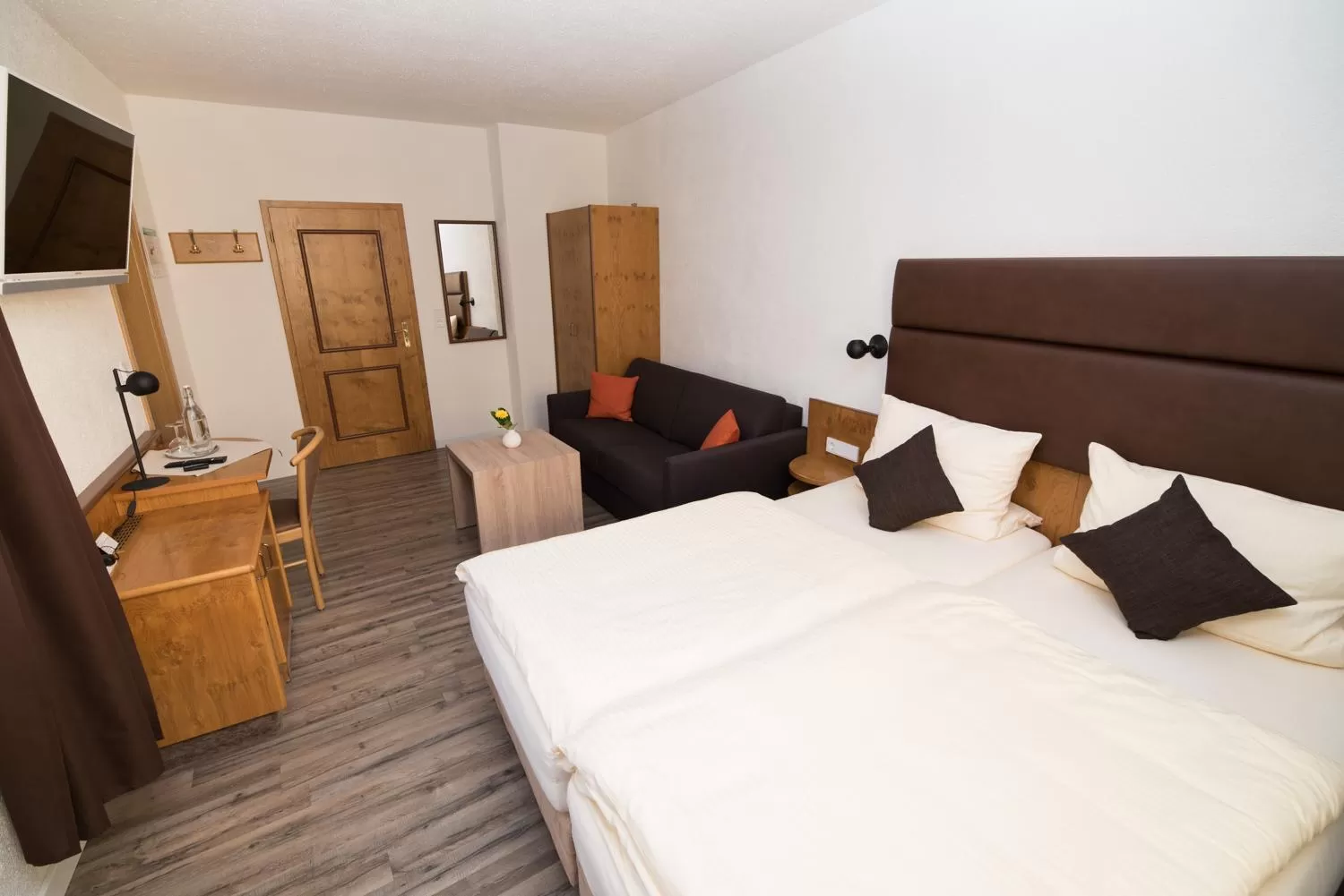 Photo of the whole room, Bed in Hotel PIAZZA