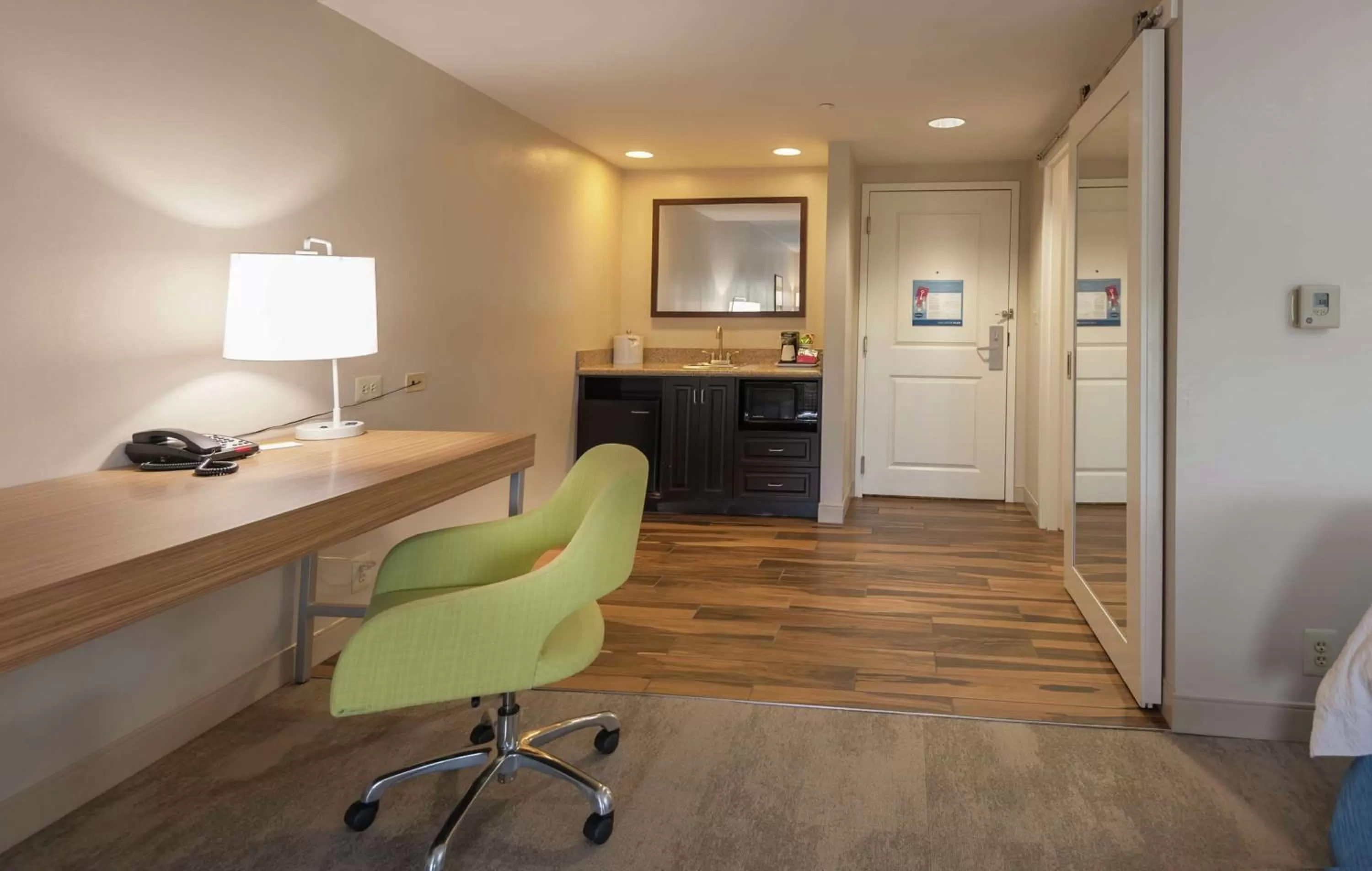 Bedroom in Hampton Inn Doylestown