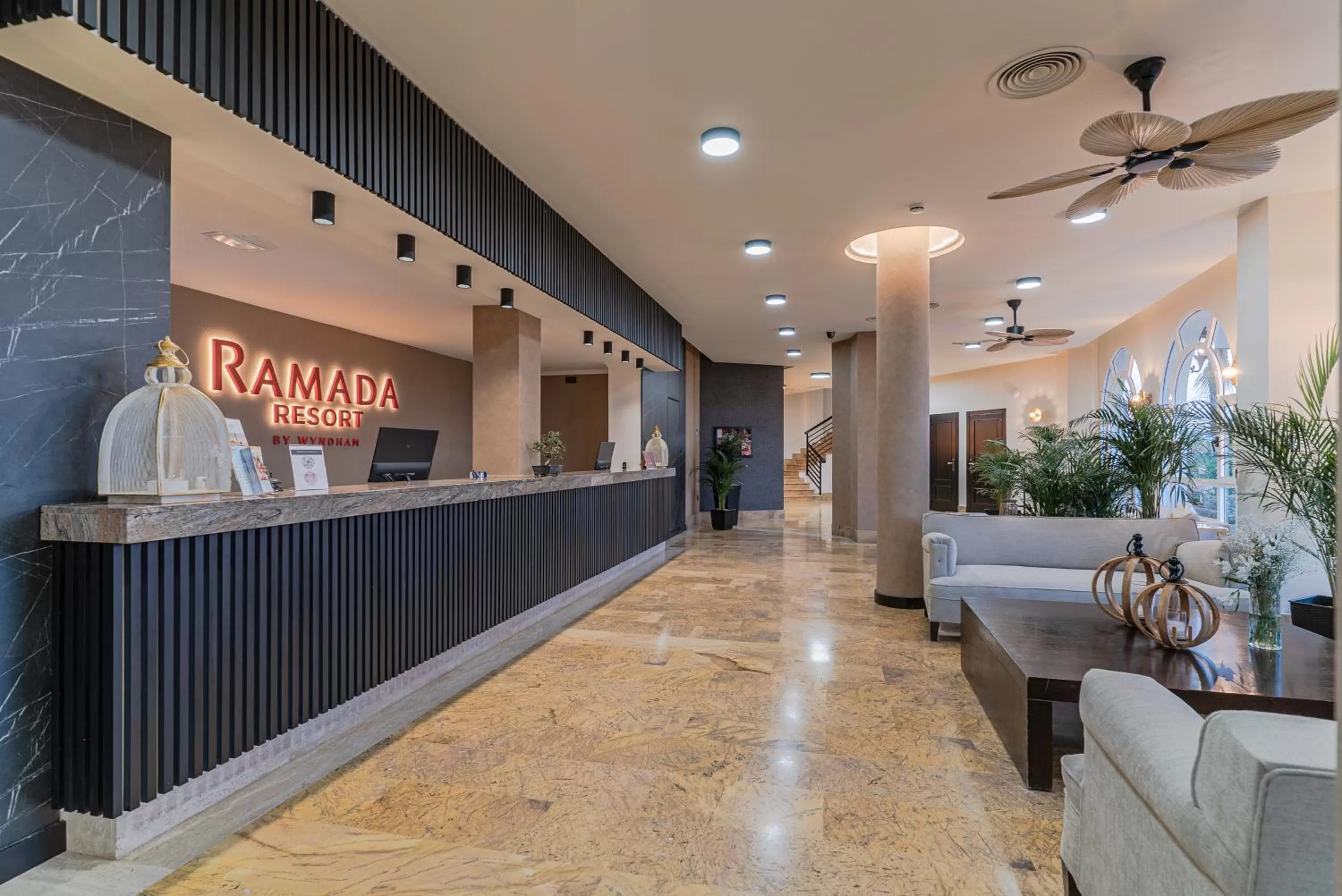 Lobby or reception in Ramada Resort by Wyndham Puerto de Mazarron