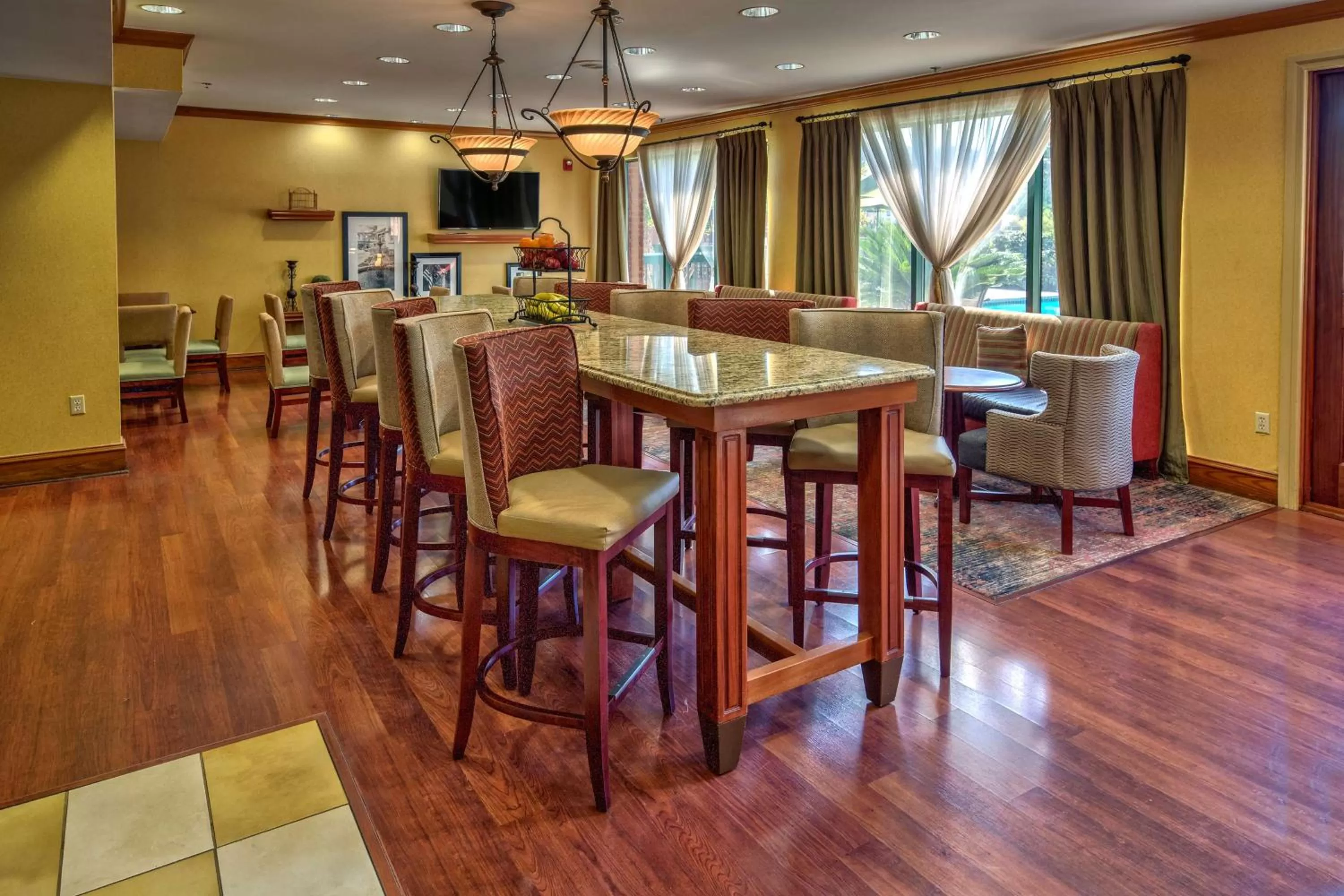 Lobby or reception in Hampton Inn Savannah-I-95-North