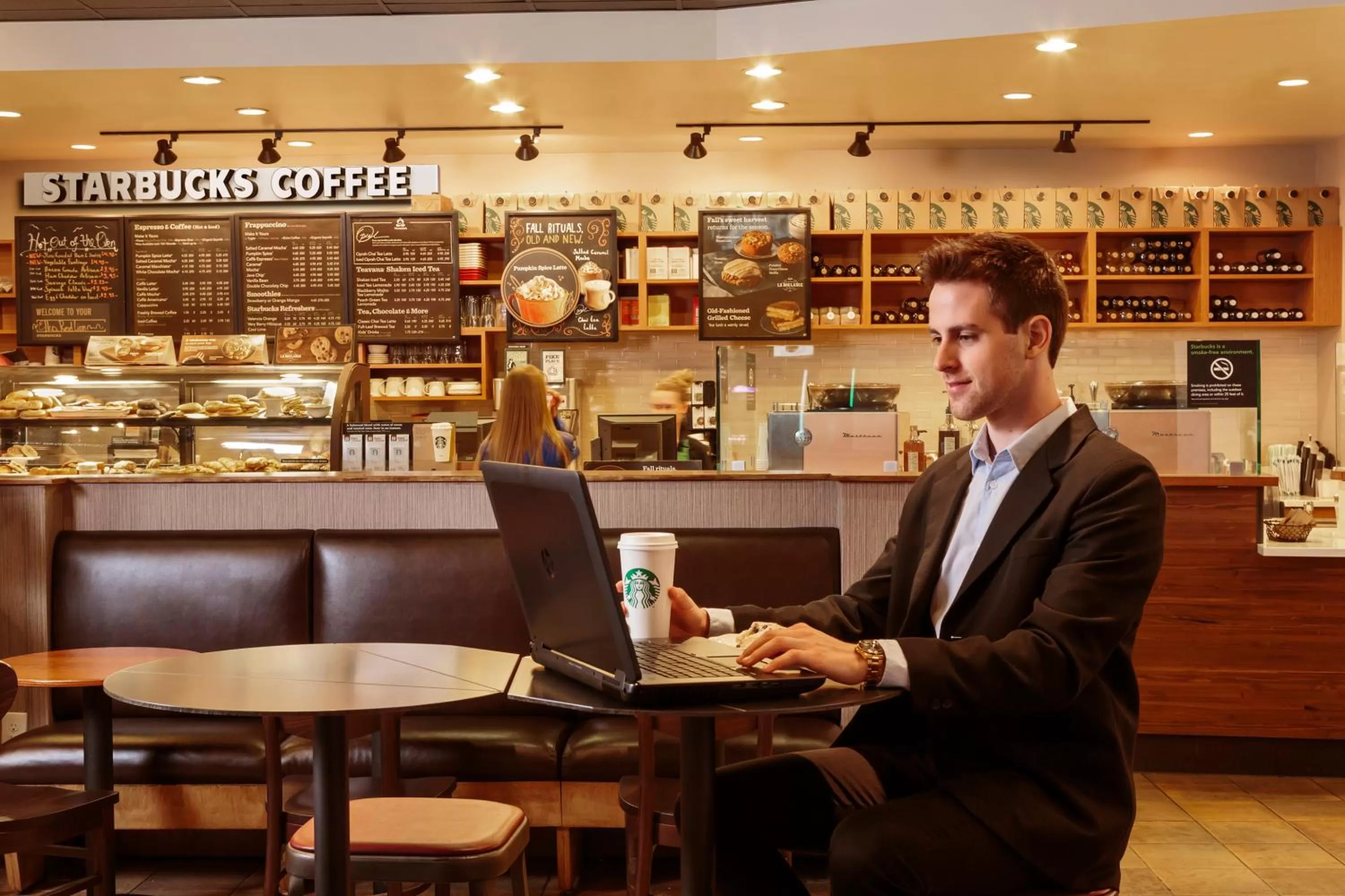 Guests in Maverick Hotel and Casino by Red Lion Hotels