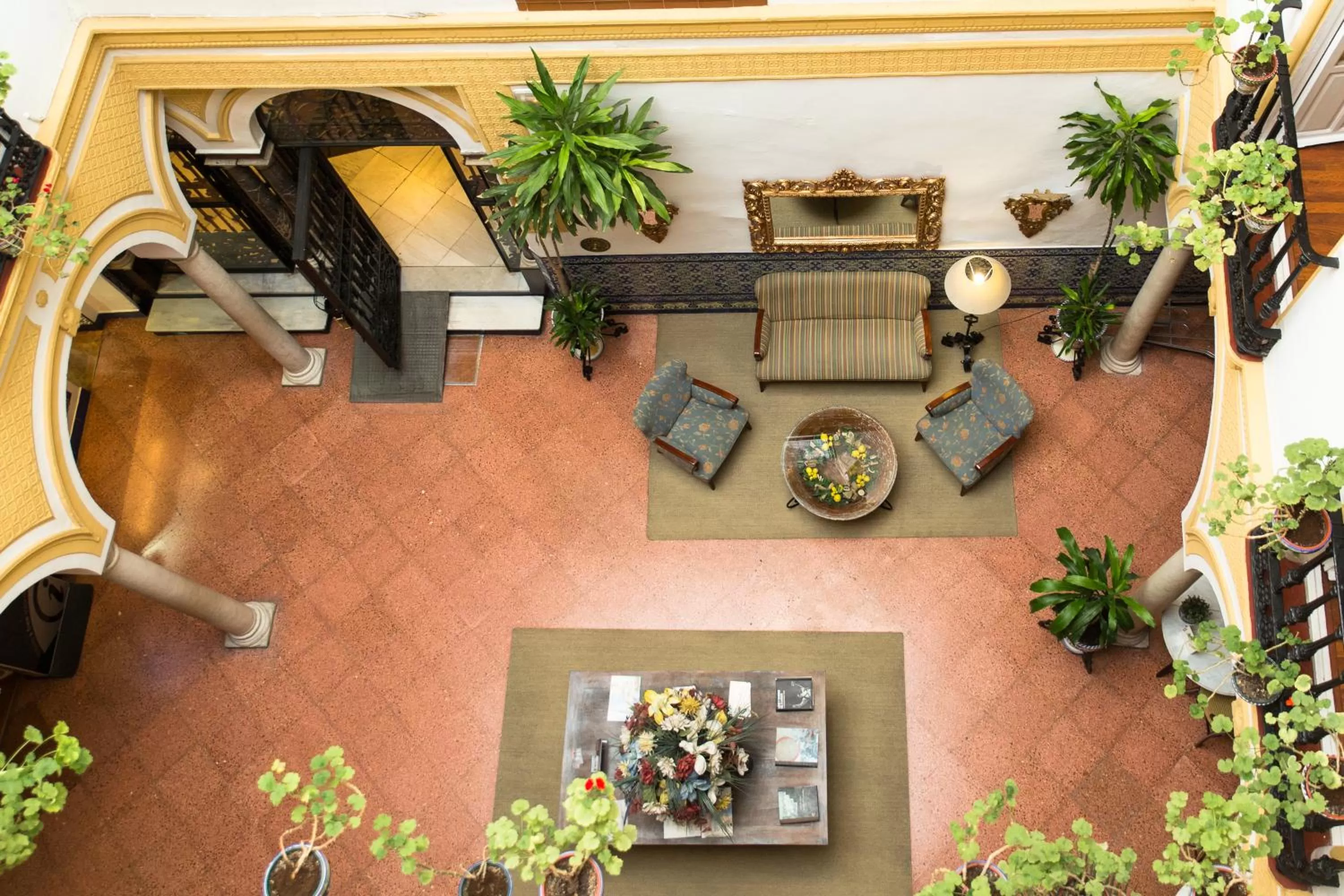 Patio in Hotel Abanico Casa Palacio