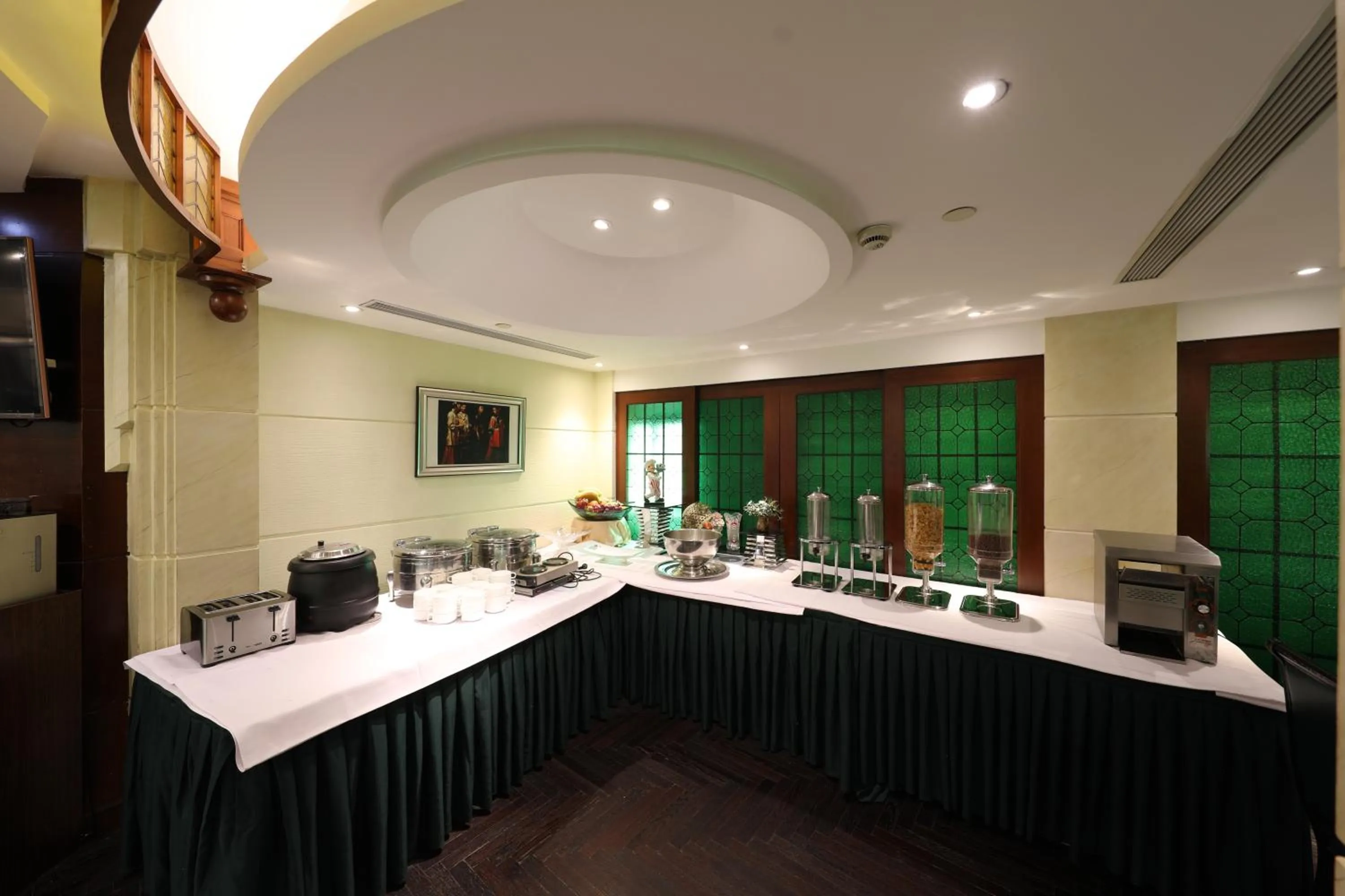 Food in Seventh Heaven Hotel