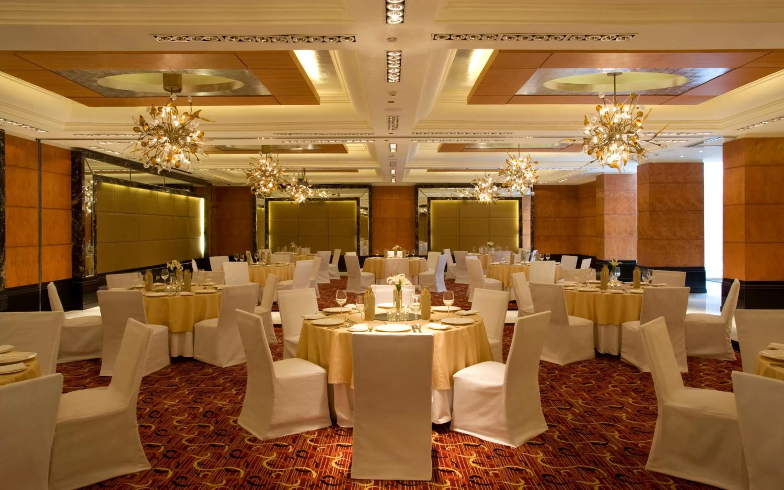 Banquet/Function facilities in Taj Club House