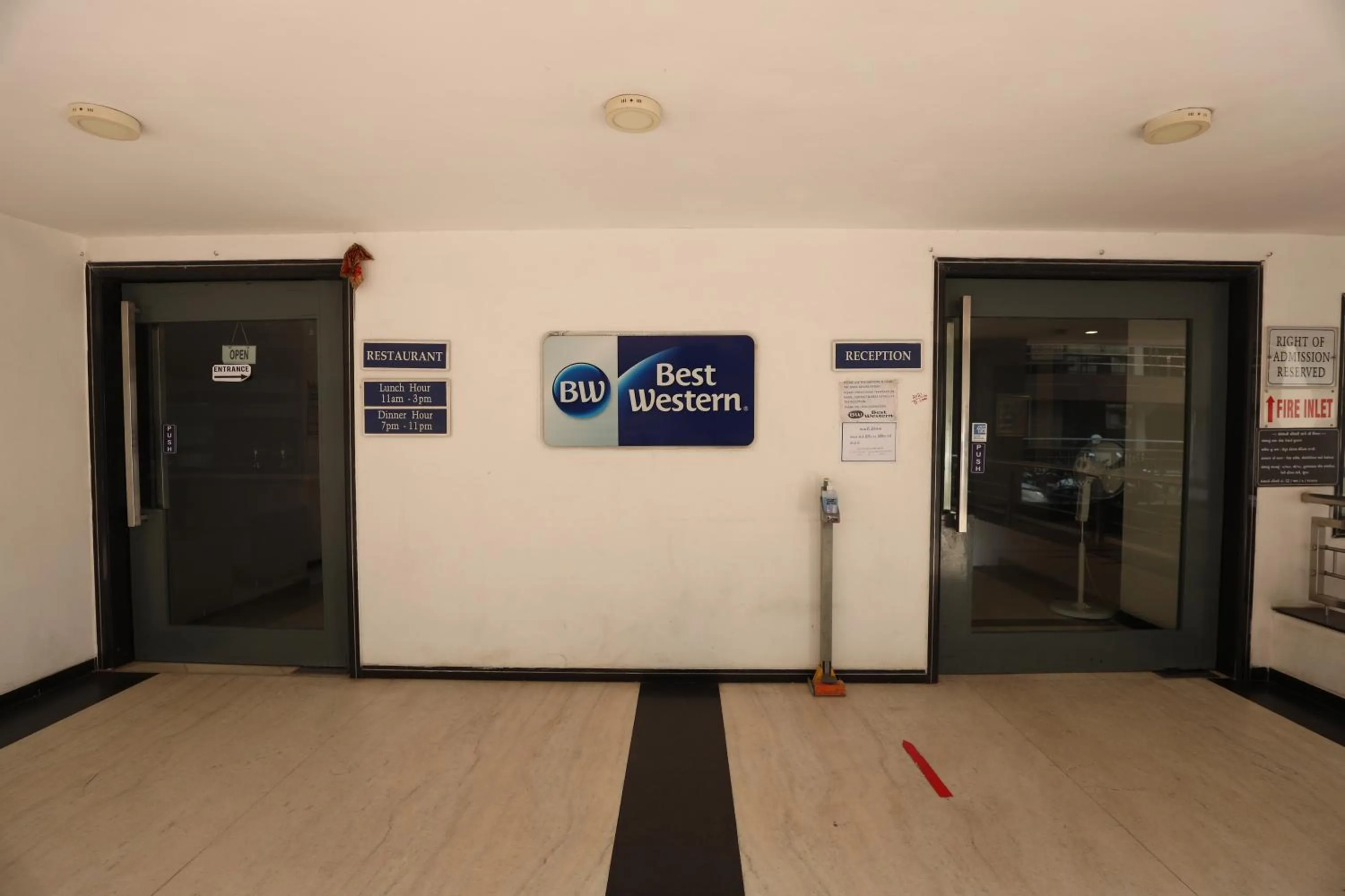 Facade/entrance in Best Western Yuvraj