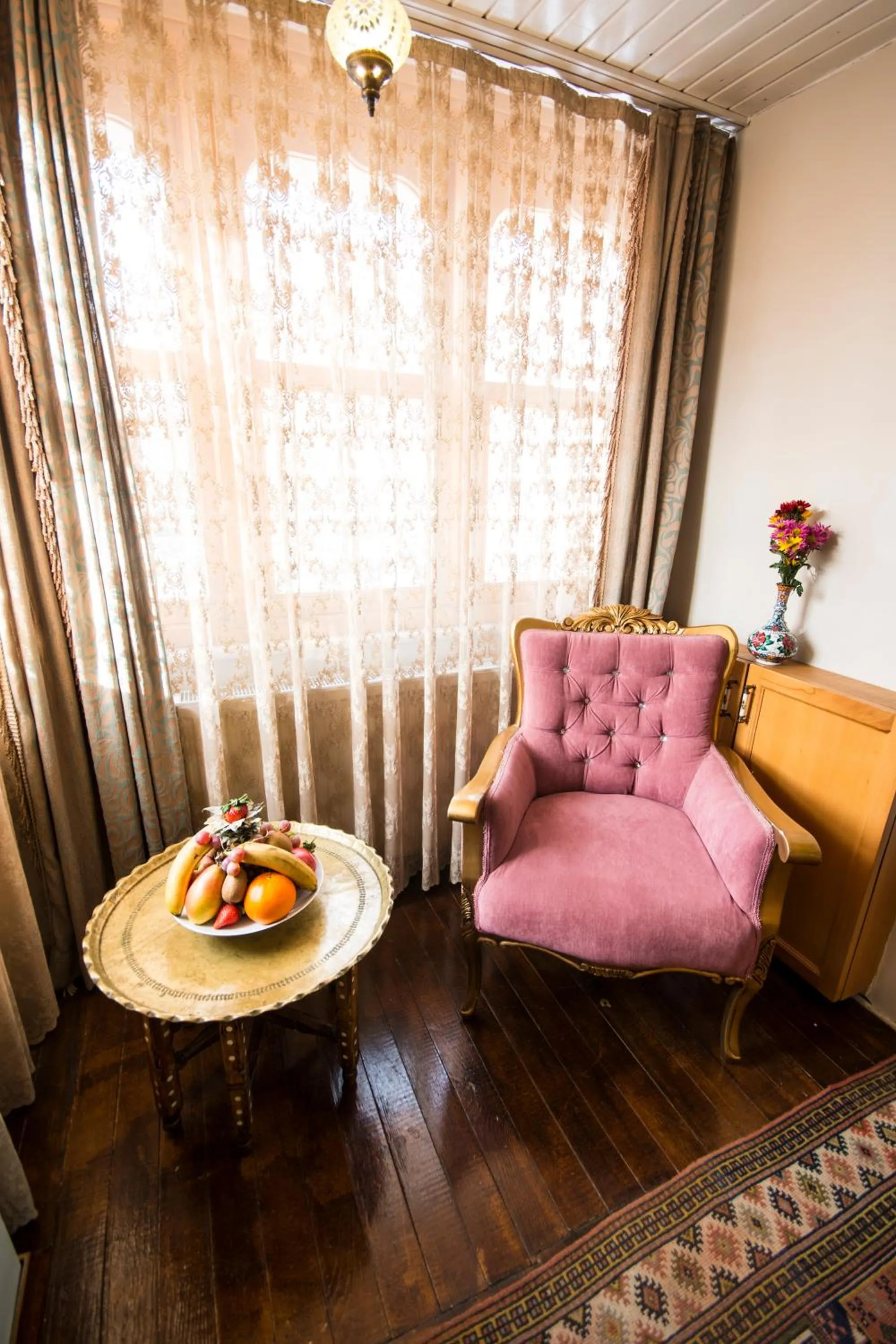 Day in Sultan Corner Hotel