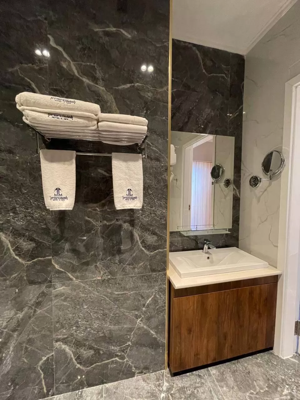 Bathroom in Termez Palace Hotel & Spa