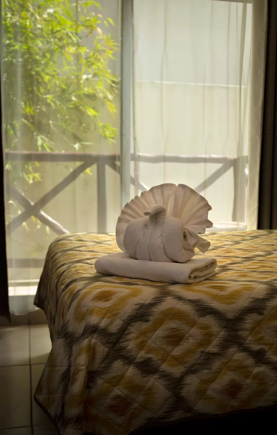 Bed in Hotel Amar Inn