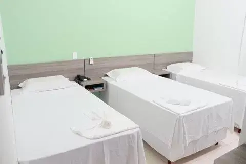 Triple Room in Hotel e Locadora Vizon Triple Room in Hotel e Locadora Vizon